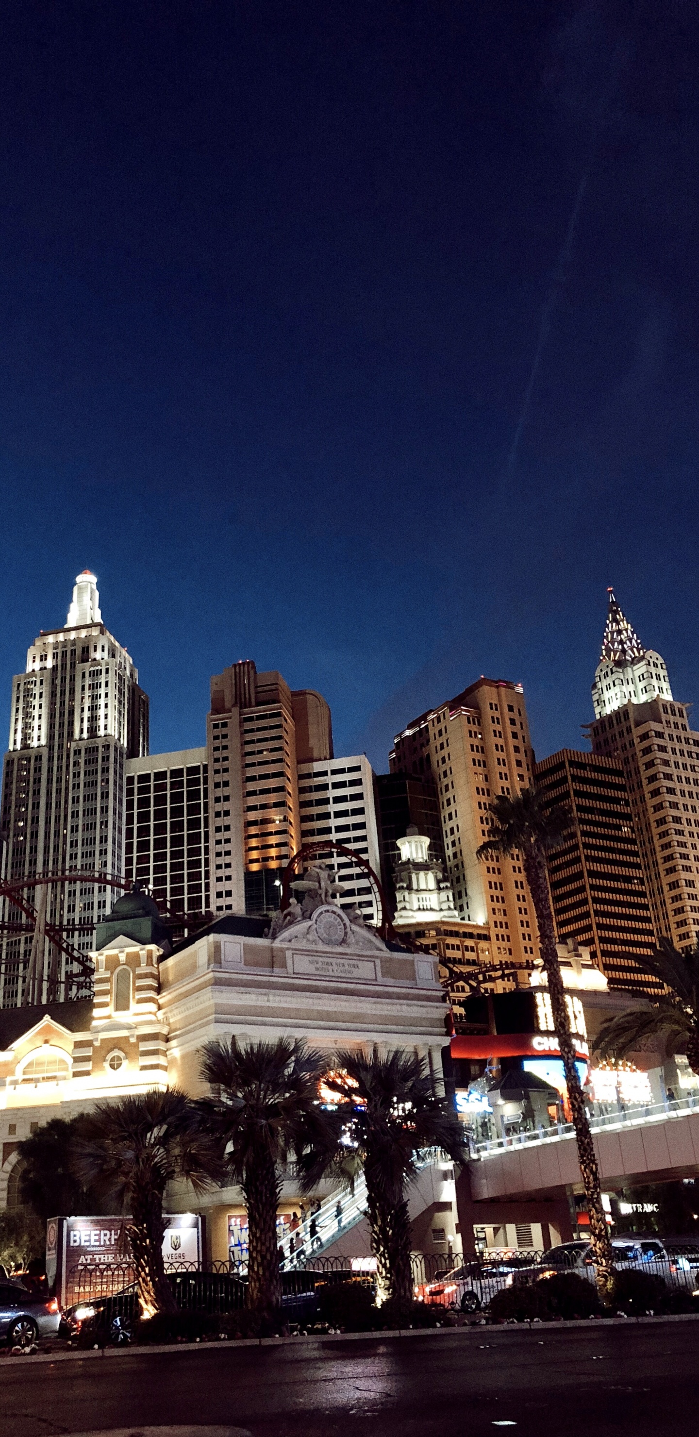 Las Vegas, Usa, New York-new York Hotel Casino, Metropolis, City. Wallpaper in 1440x2960 Resolution