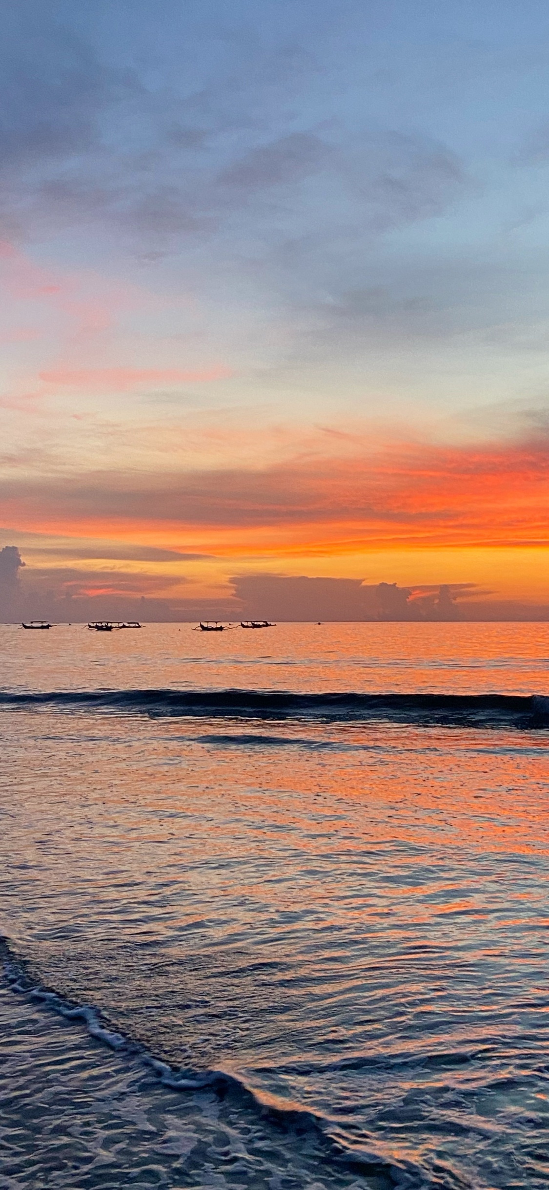 Bali, Agua, Líquido, Puesta, Atardecer. Wallpaper in 1125x2436 Resolution