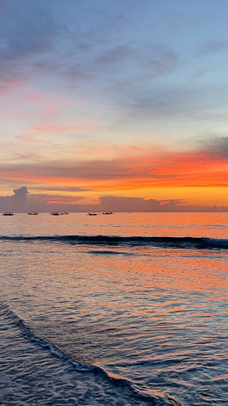 Bali, Horizont, Wasser, Flüssigkeit, Cloud. Wallpaper in 750x1334 Resolution