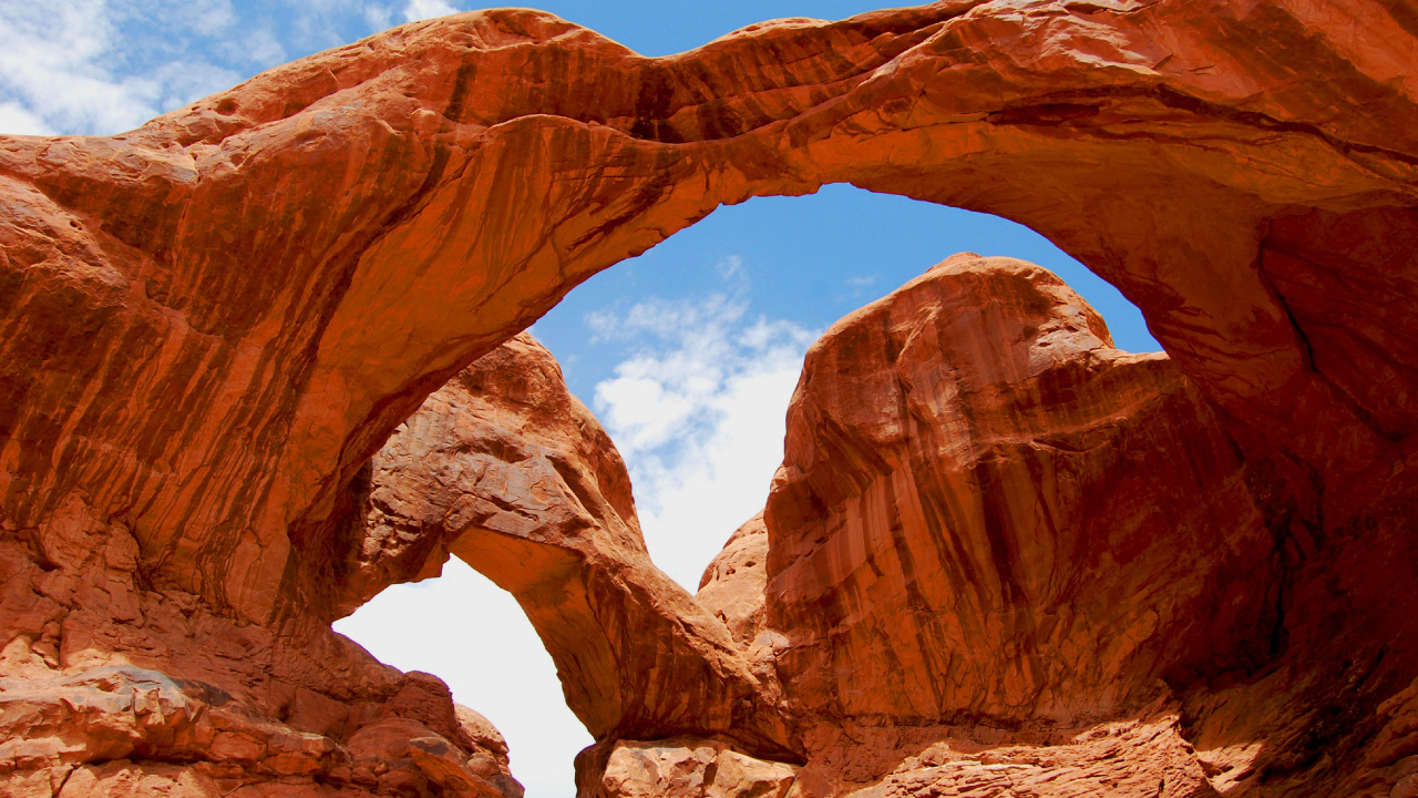 Brown Rock Formation Under Blue Sky During Daytime. Wallpaper in 1280x720 Resolution