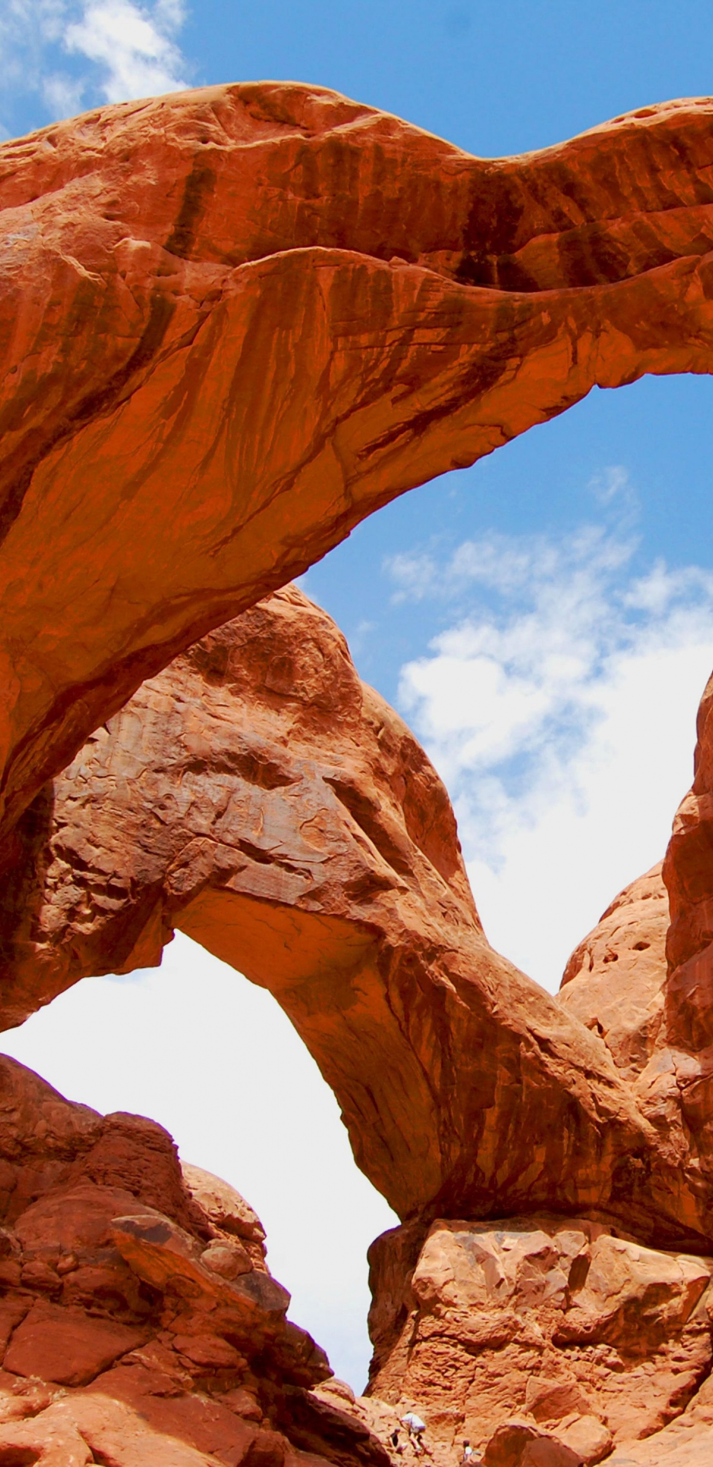 Brown Rock Formation Under Blue Sky During Daytime. Wallpaper in 1440x2960 Resolution