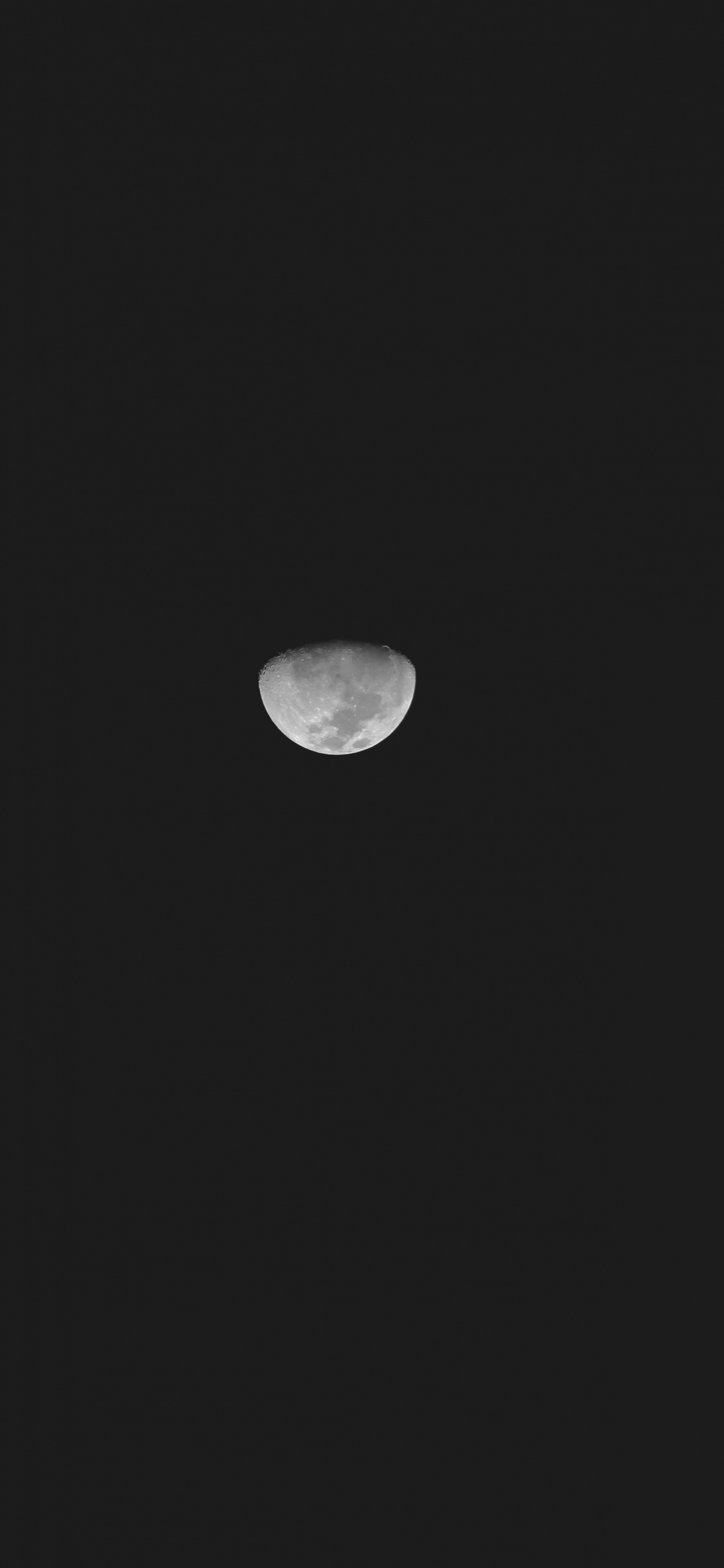 Full Moon in The Sky. Wallpaper in 1125x2436 Resolution