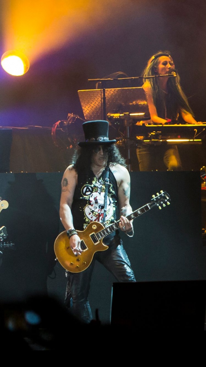 Stage, Rock Concert, Guitar, Not in This Lifetime Tour, Guns N Roses. Wallpaper in 720x1280 Resolution