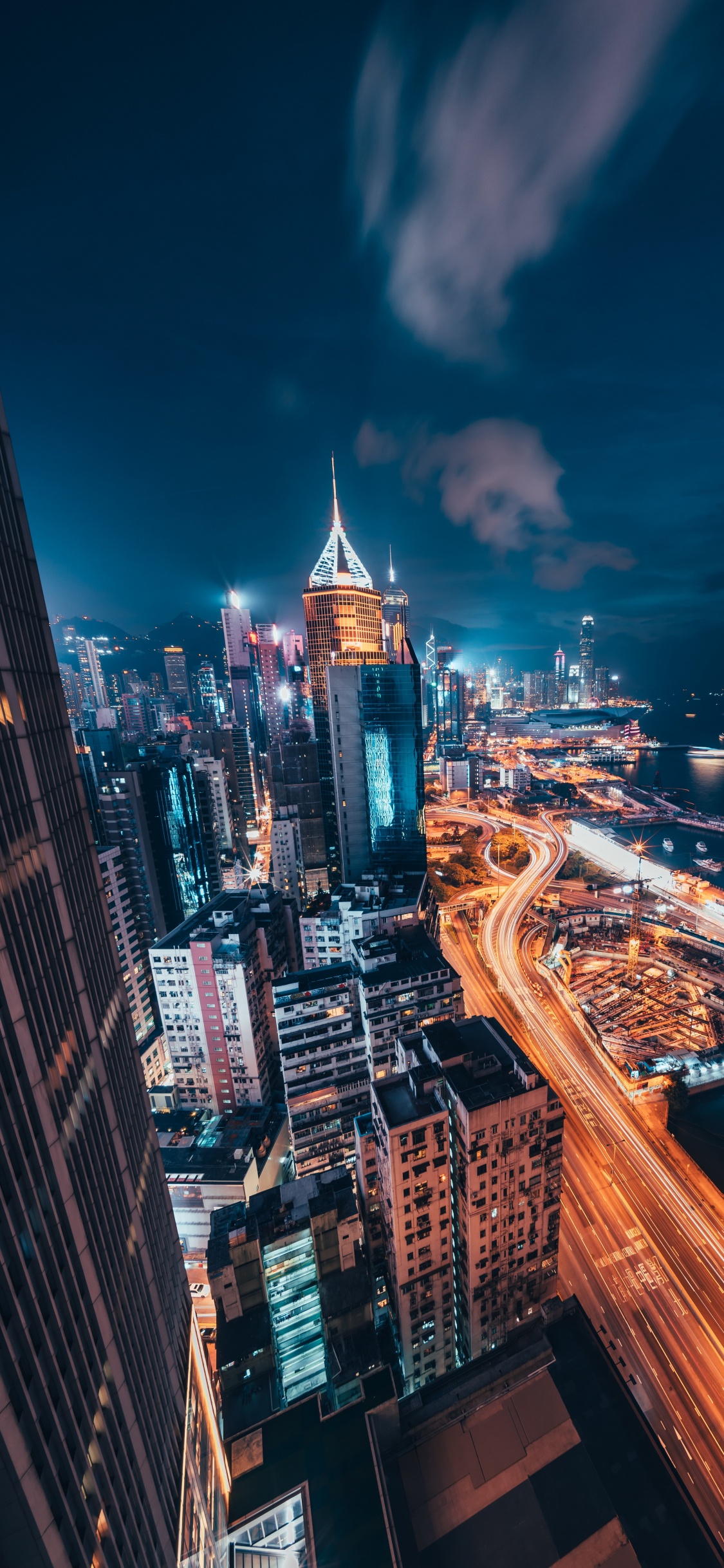 Wolkenkratzer, Architektur, Gebäude, Cloud, Licht. Wallpaper in 1125x2436 Resolution