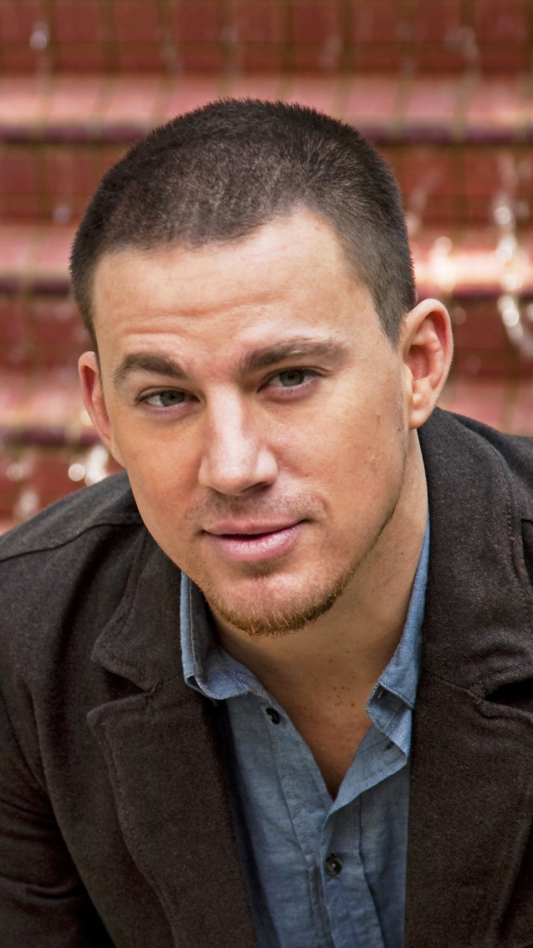 Channing Tatum, Acteur, Front, Album, Compositeur. Wallpaper in 750x1334 Resolution