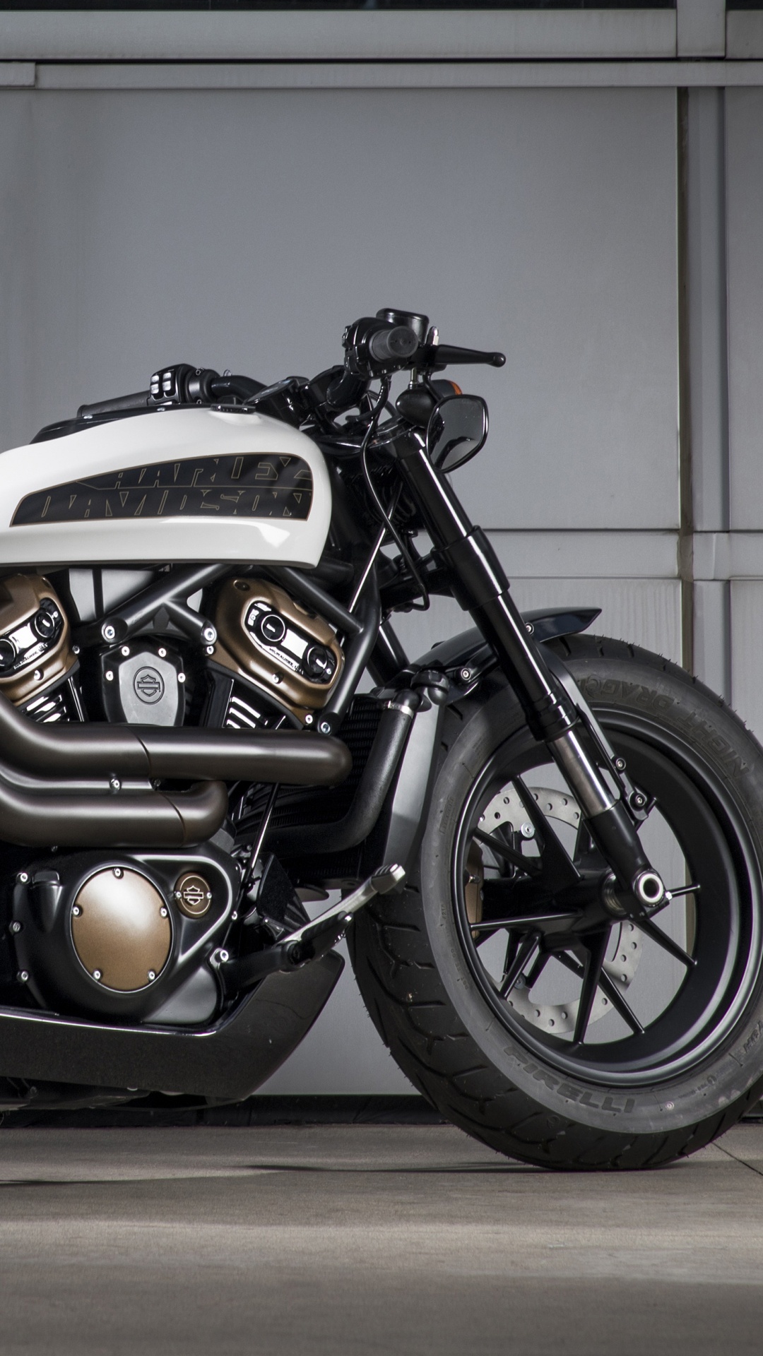 White and Black Sports Bike. Wallpaper in 1080x1920 Resolution