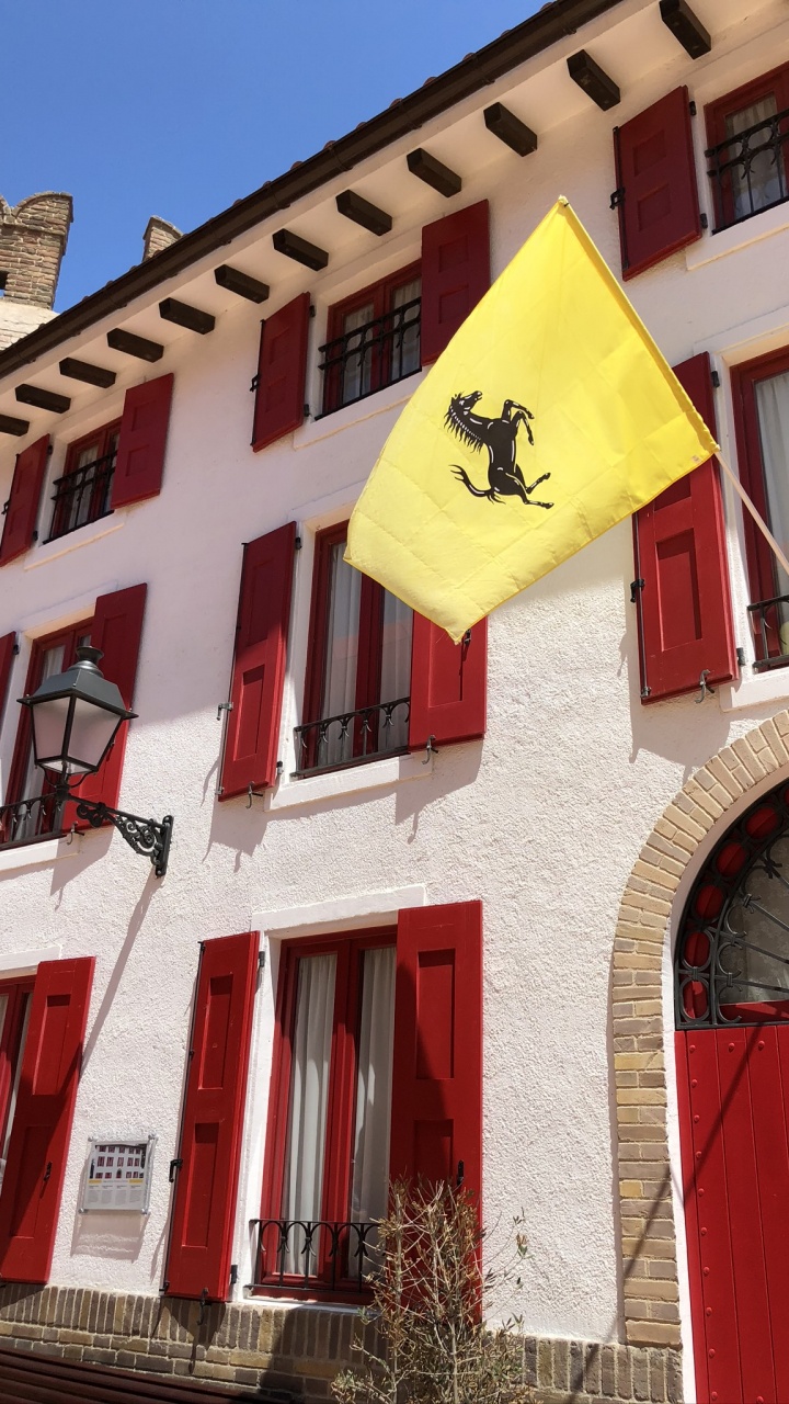 房地产, 酒店, 红色的, 正面, 的房子 壁纸 720x1280 允许