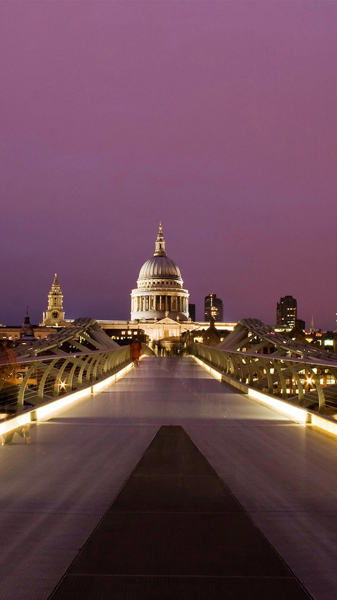 Photographie en Accéléré Des Lumières de la Ville Pendant la Nuit. Wallpaper in 1080x1920 Resolution