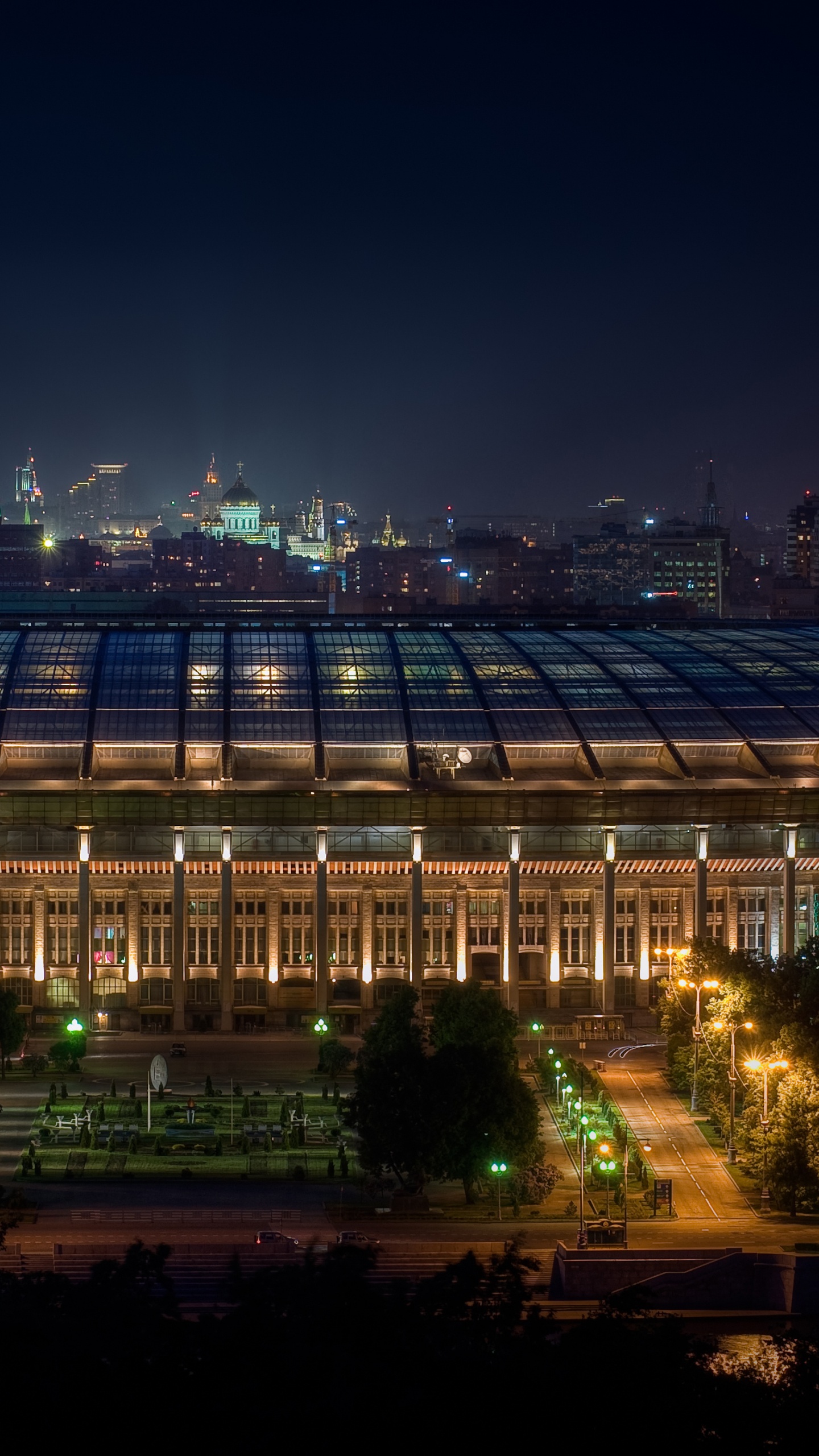 White and Black Building During Night Time. Wallpaper in 1440x2560 Resolution