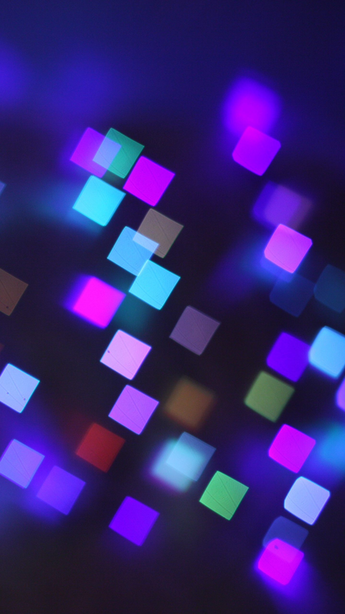 Lumières Violettes et Bleues Sur Fond Noir. Wallpaper in 1440x2560 Resolution