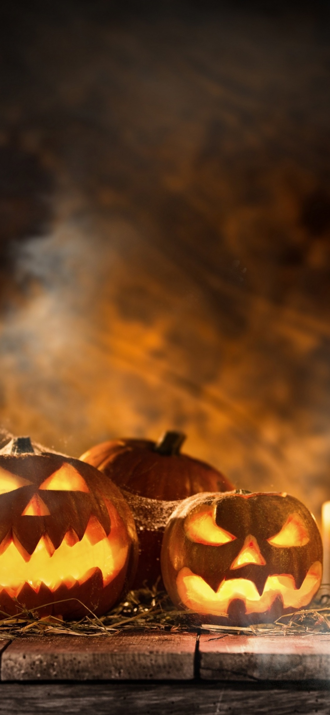 Jack o Lantern, Flamme, Licht, Himmel, Atmosphäre. Wallpaper in 1125x2436 Resolution