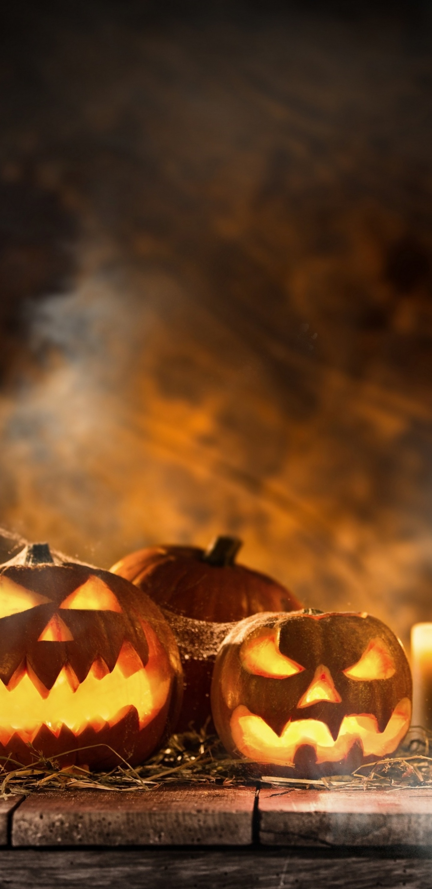 Jack o Lantern, Flamme, Licht, Himmel, Atmosphäre. Wallpaper in 1440x2960 Resolution