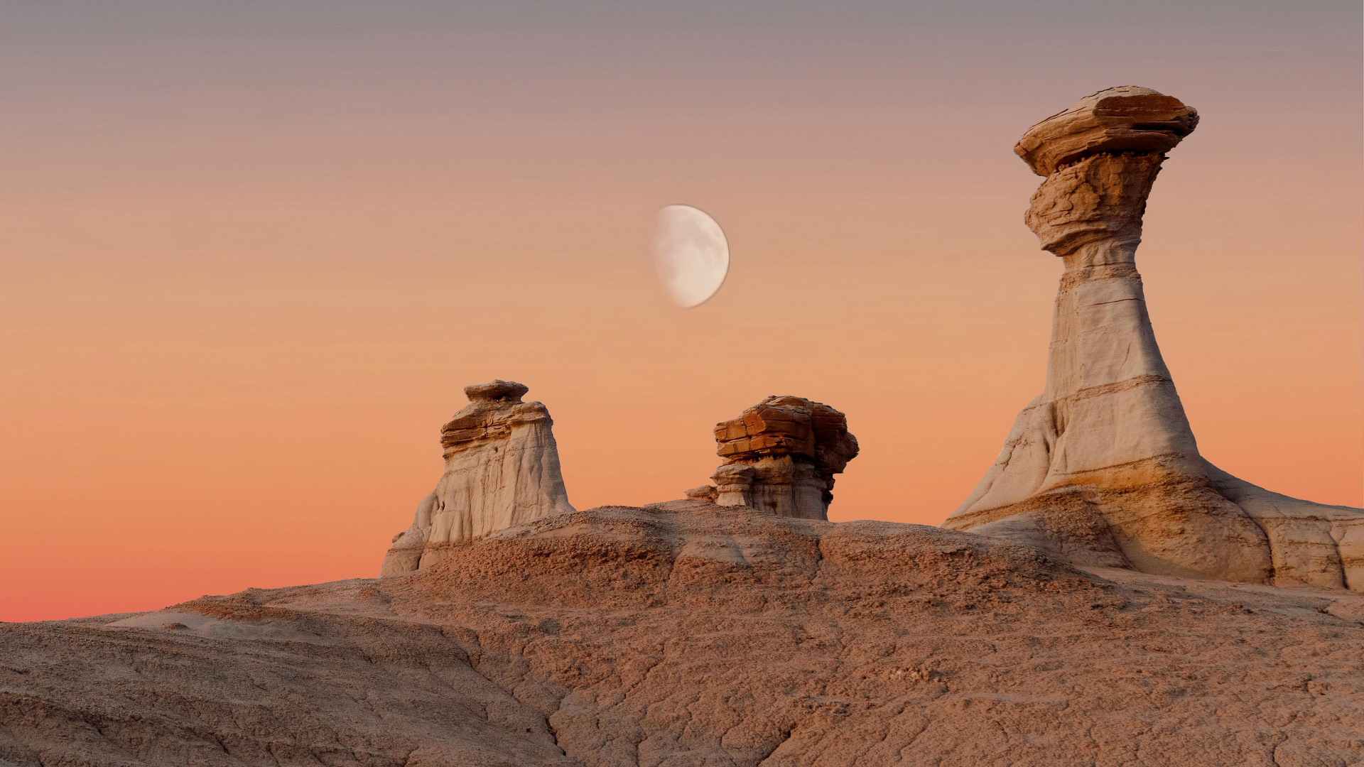 Badlands, Bisti Badlands, Desierto de Bisti De-Na-Zin, Sendero Del Jardín Del Diablo, Ambiente. Wallpaper in 1920x1080 Resolution