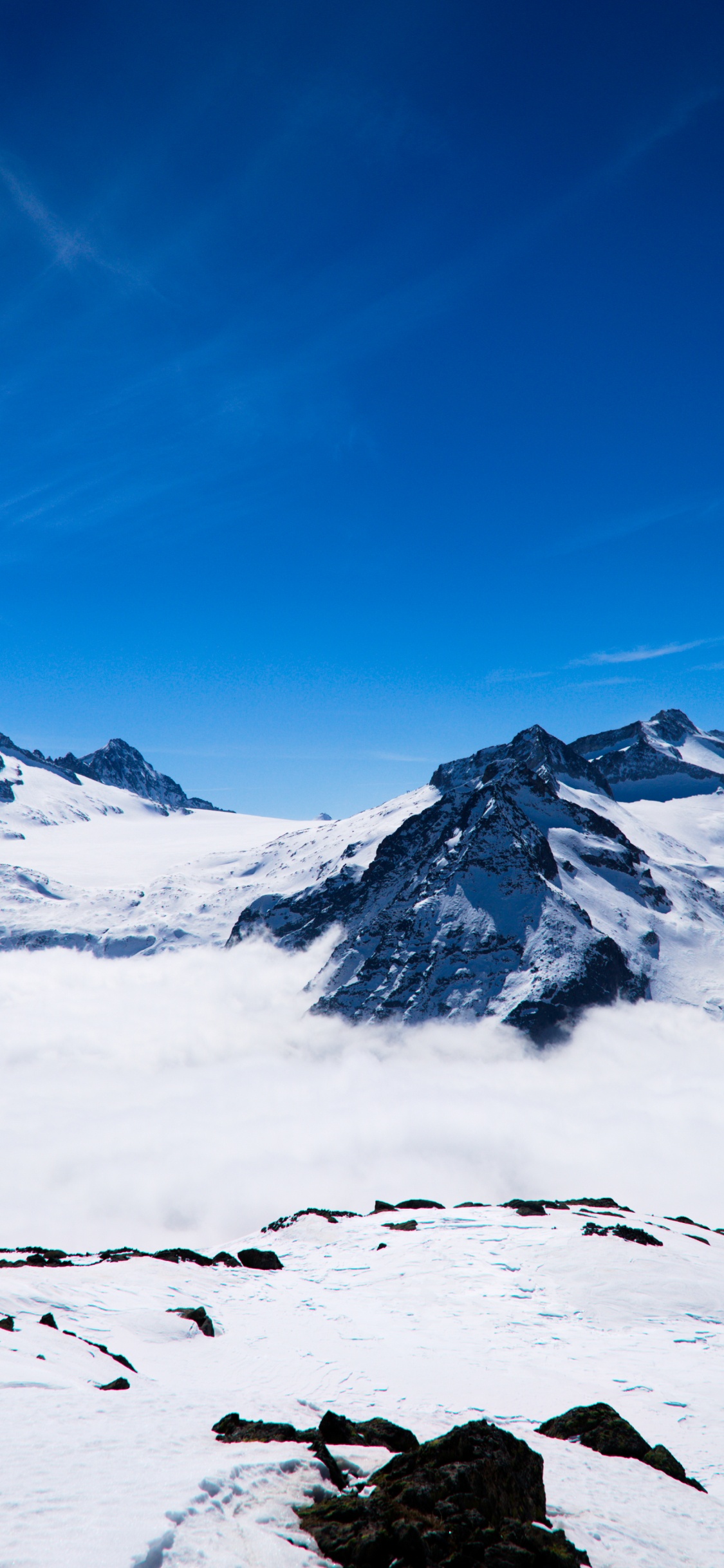 Mountainous Landforms, Mountain, Snow, Mountain Range, Glacial Landform. Wallpaper in 1125x2436 Resolution
