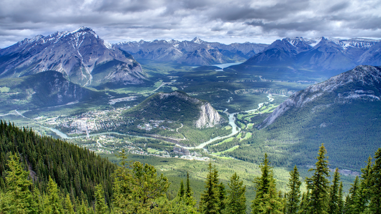 Green Trees and Mountains Under White Clouds and Blue Sky During Daytime. Wallpaper in 1280x720 Resolution