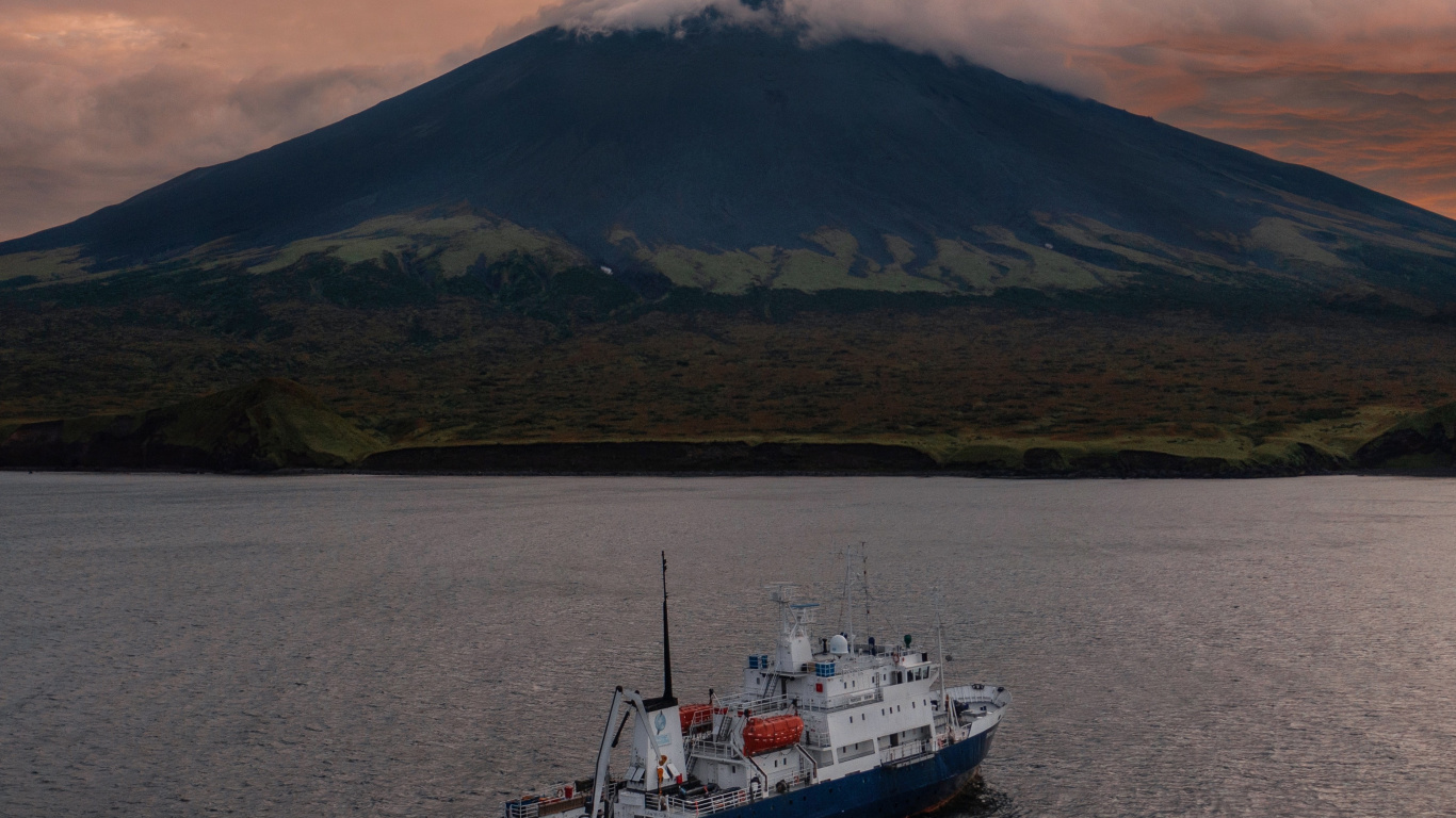 Élivosk, Eau, Bateau, Motomarine, Lac. Wallpaper in 1366x768 Resolution