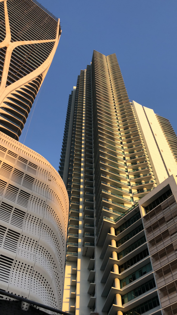 Miami, Blue, Tour de Bloc, la Journée, Architecture. Wallpaper in 750x1334 Resolution