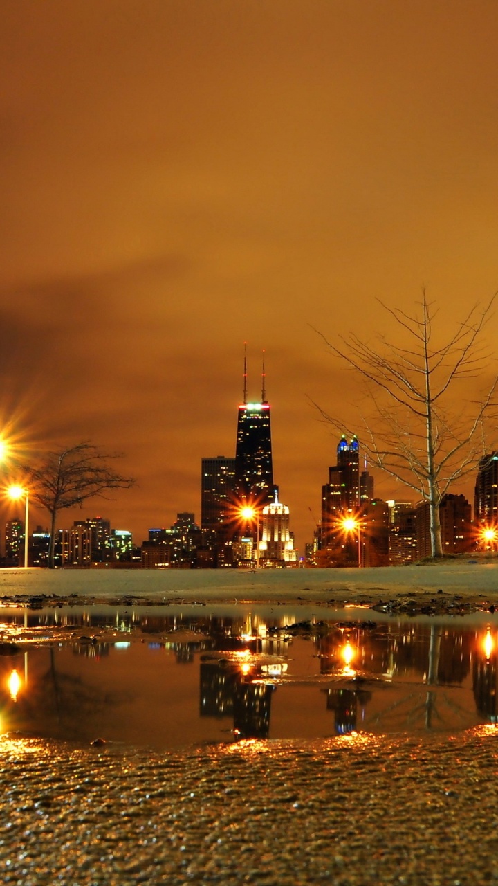 Skyline Der Stadt Bei Nacht Night. Wallpaper in 720x1280 Resolution