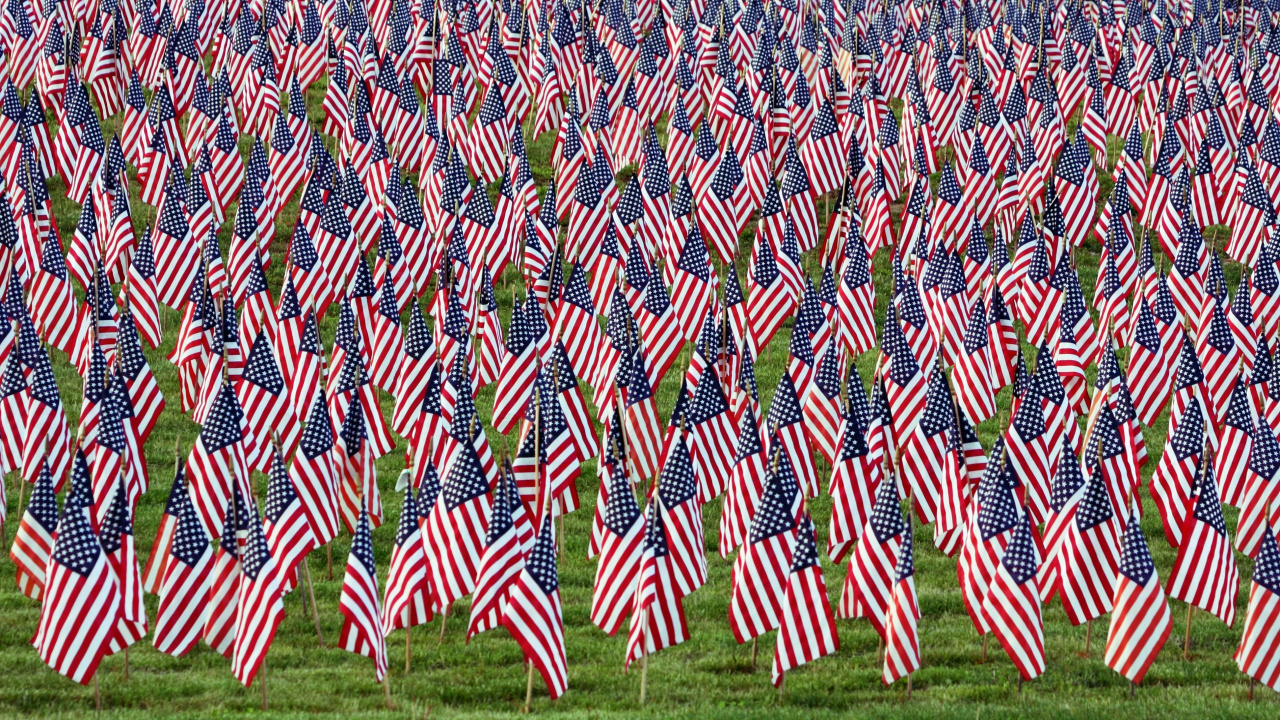 Red Blue and White Textile. Wallpaper in 1280x720 Resolution
