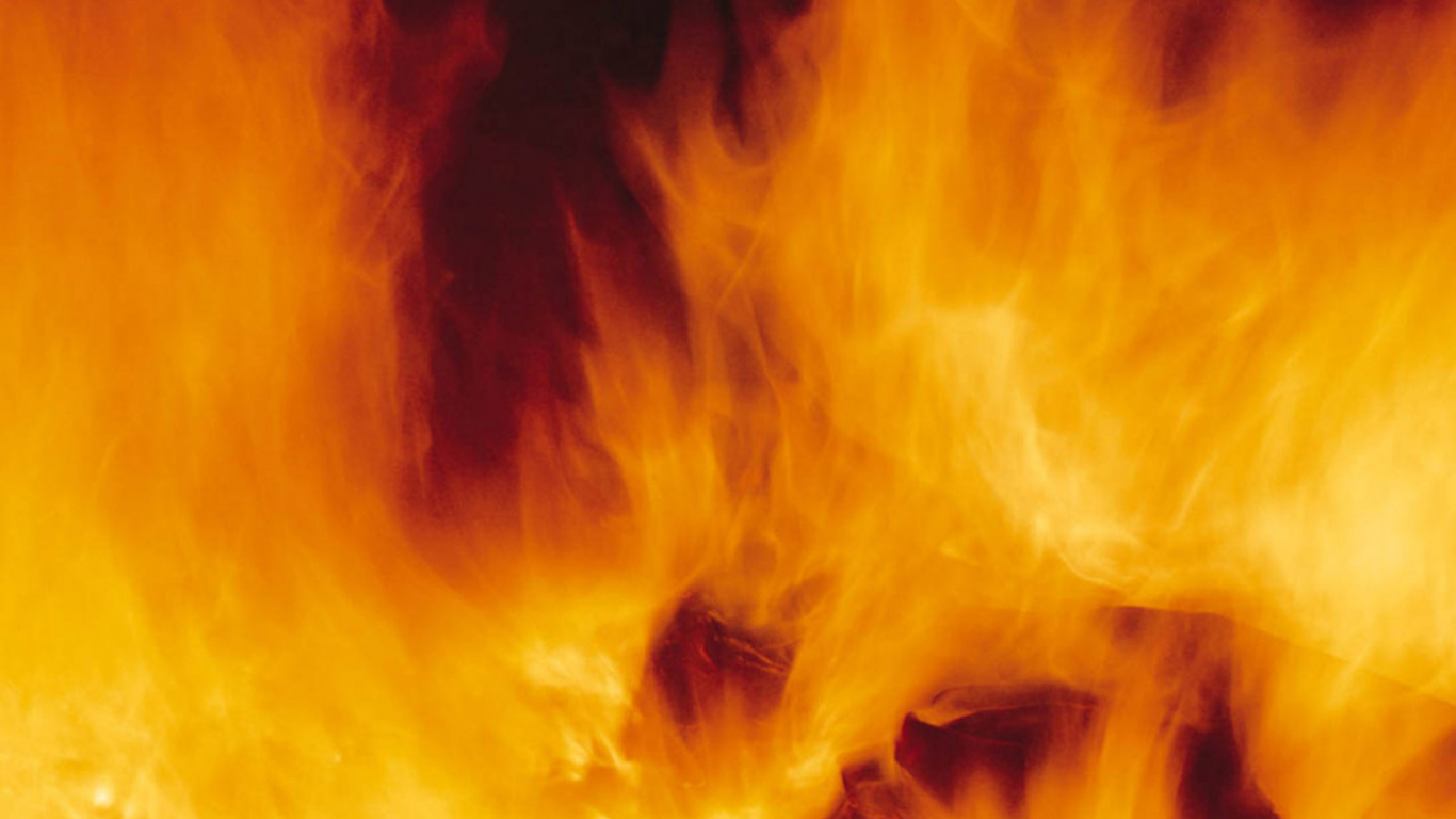 Yellow and Orange Smoke Illustration. Wallpaper in 1366x768 Resolution