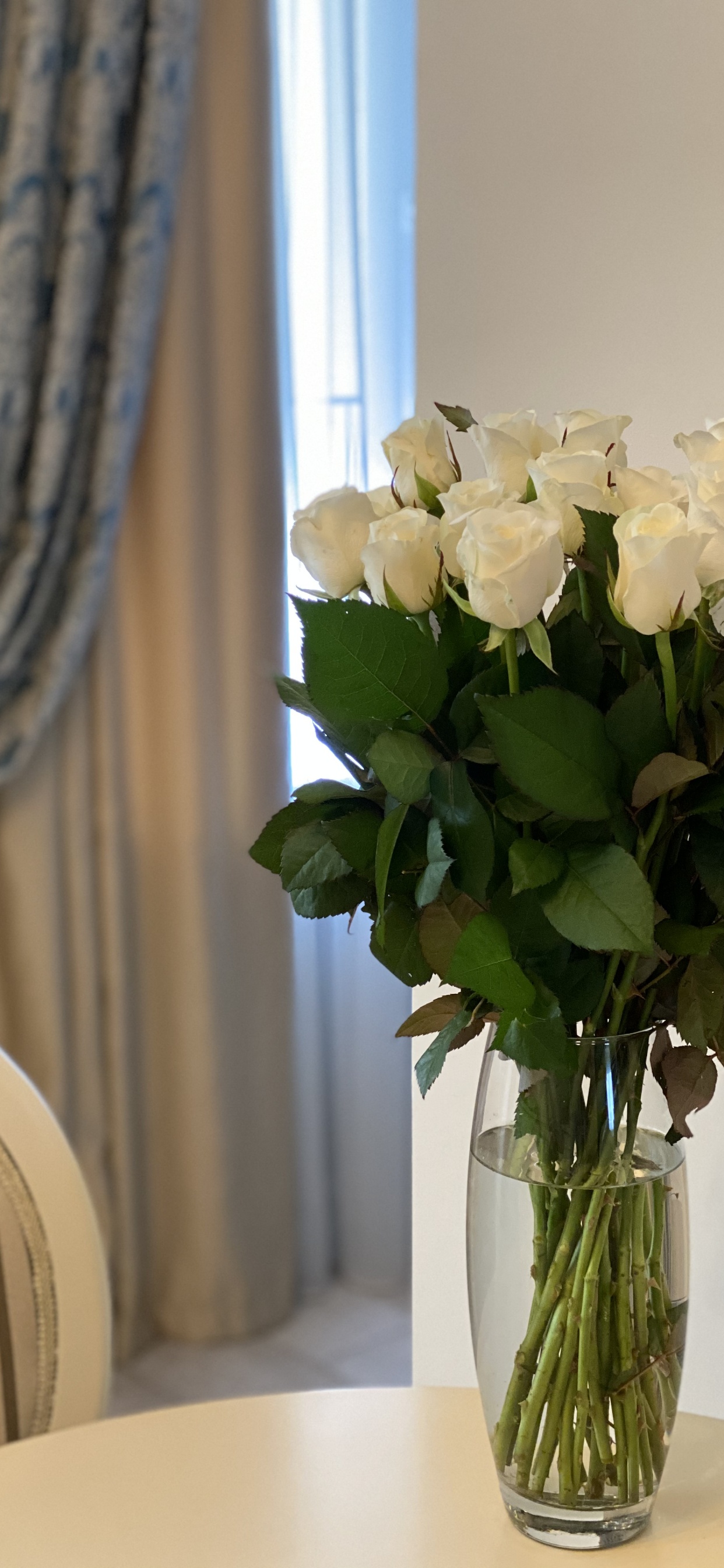 Bouquet de Fleurs, Design Floral, Les Roses de Jardin, Les Fleurs Coupées, Fleurs Artificielles. Wallpaper in 1242x2688 Resolution