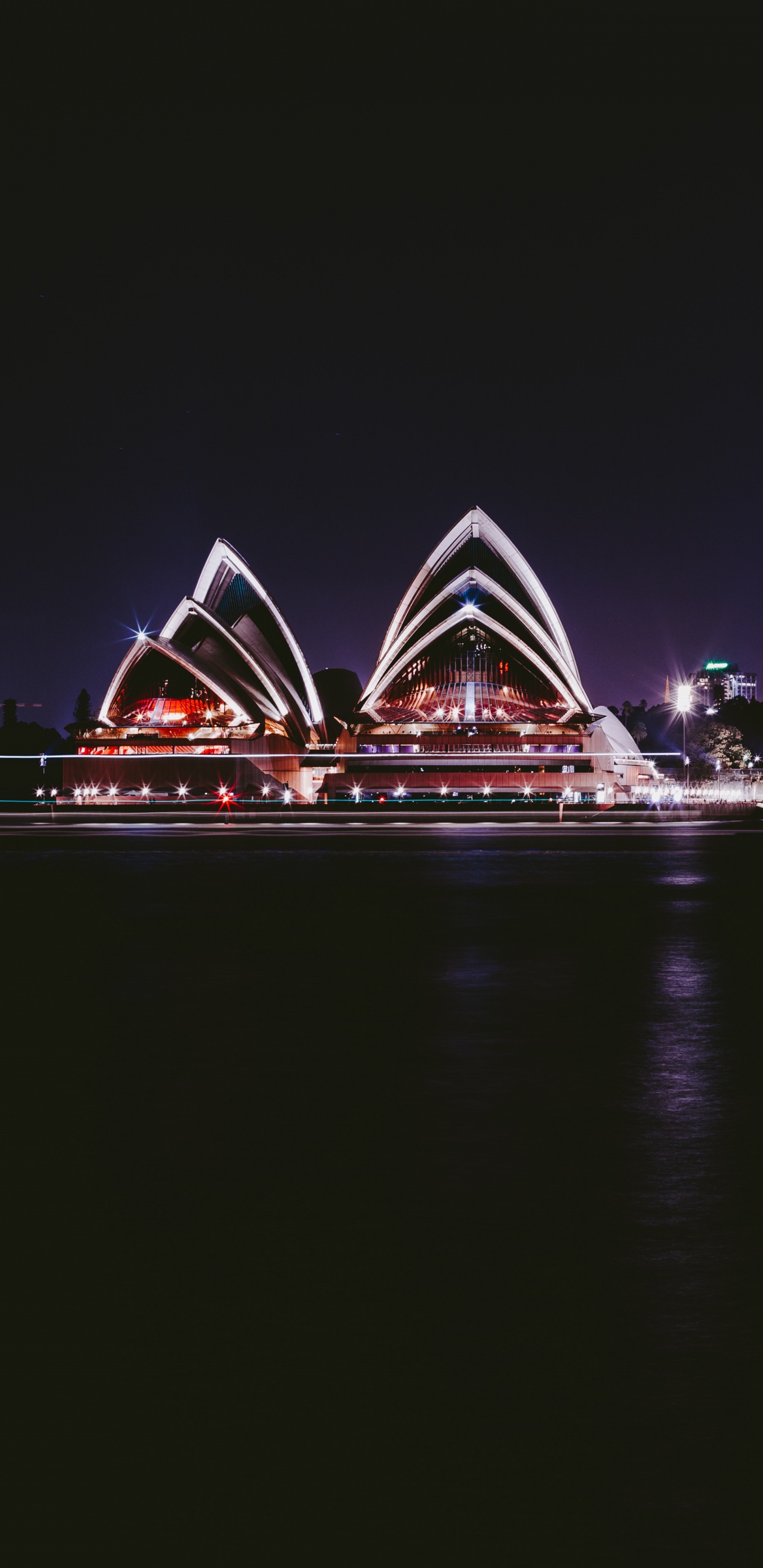 Sydney Opera House in Australien Während Der Nacht. Wallpaper in 1440x2960 Resolution