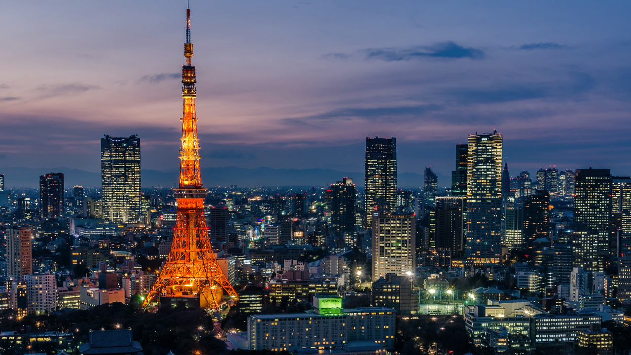 Eiffel Tower in Paris During Night Time. Wallpaper in 1280x720 Resolution