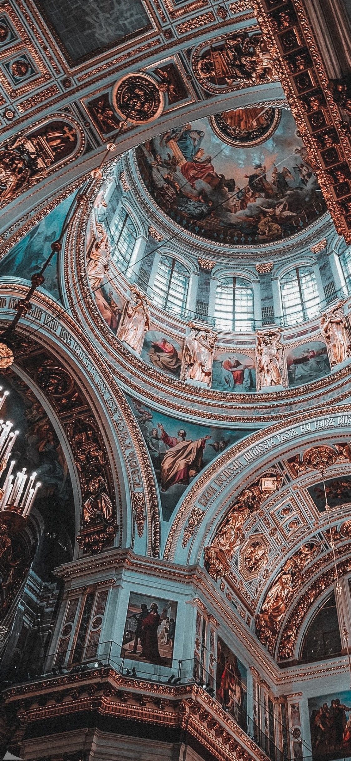 Saint Basils Cathedral, St Isaacs Cathedral, Cathedral, Canterbury Cathedral, Basilica. Wallpaper in 1125x2436 Resolution