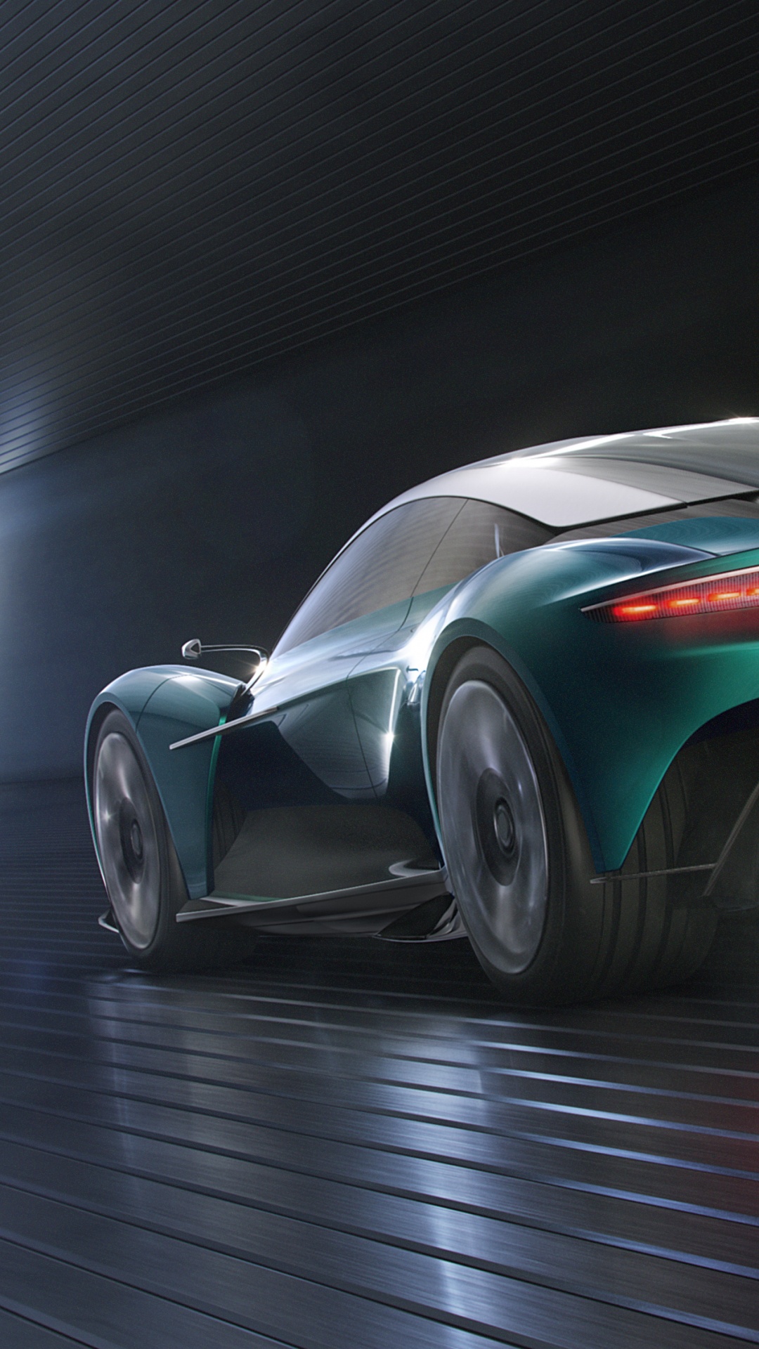 Gray Porsche 911 on Black Road. Wallpaper in 1080x1920 Resolution