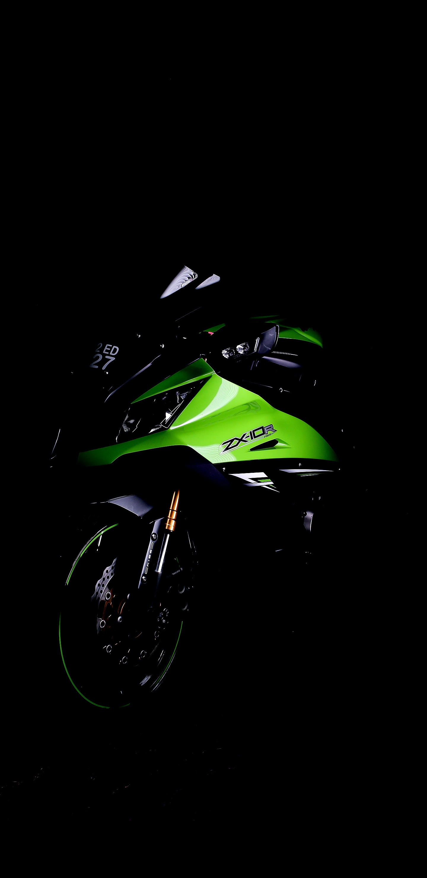 Motorradhelm, Motorrad, Car, Kawasaki Ninja, Bei Den Superbike-Rennen. Wallpaper in 1440x2960 Resolution
