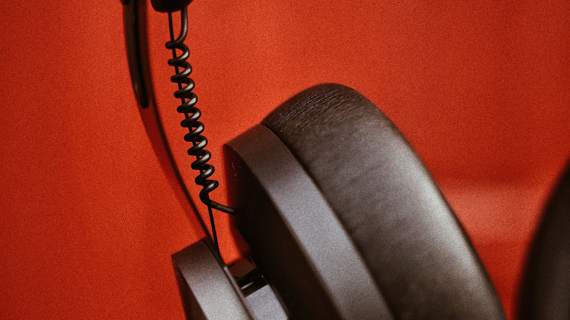 Audio Equipment, Headphones, Amplifier, Black and White, Audio Accessory. Wallpaper in 1920x1080 Resolution