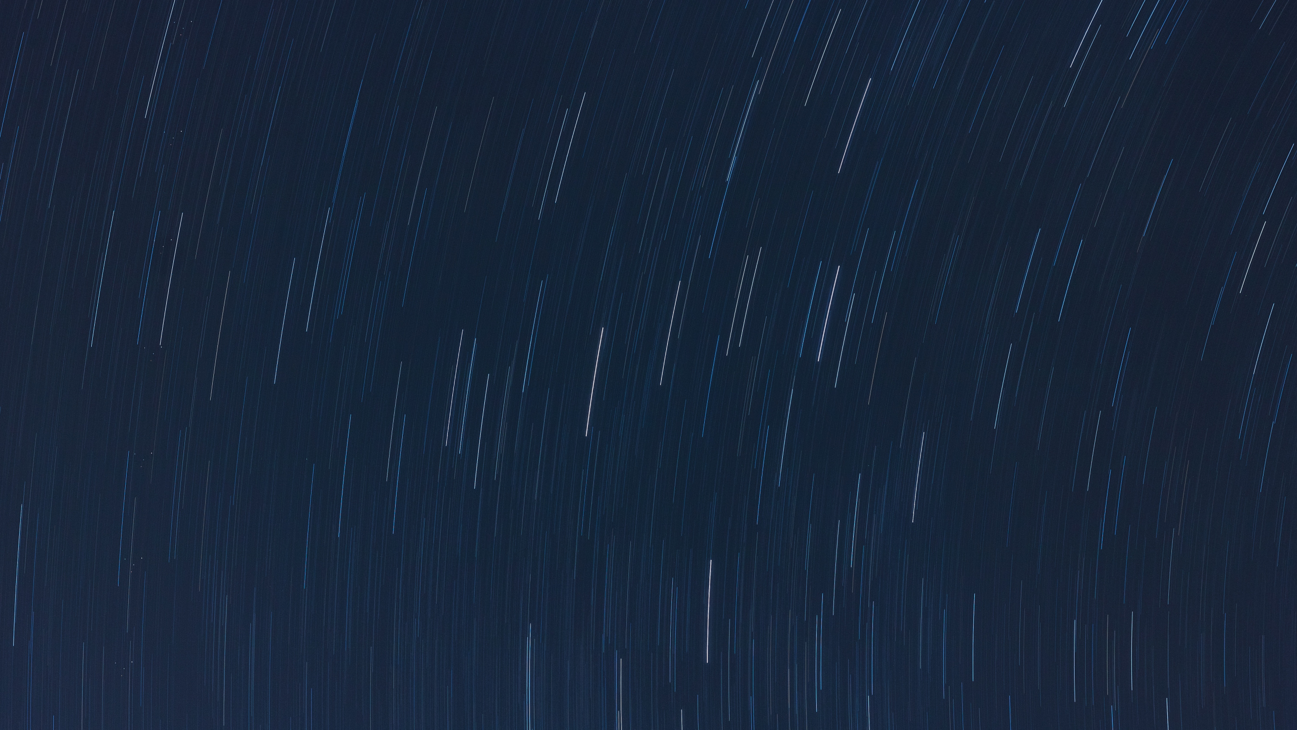 Peinture Abstraite Blanche et Bleue. Wallpaper in 2560x1440 Resolution