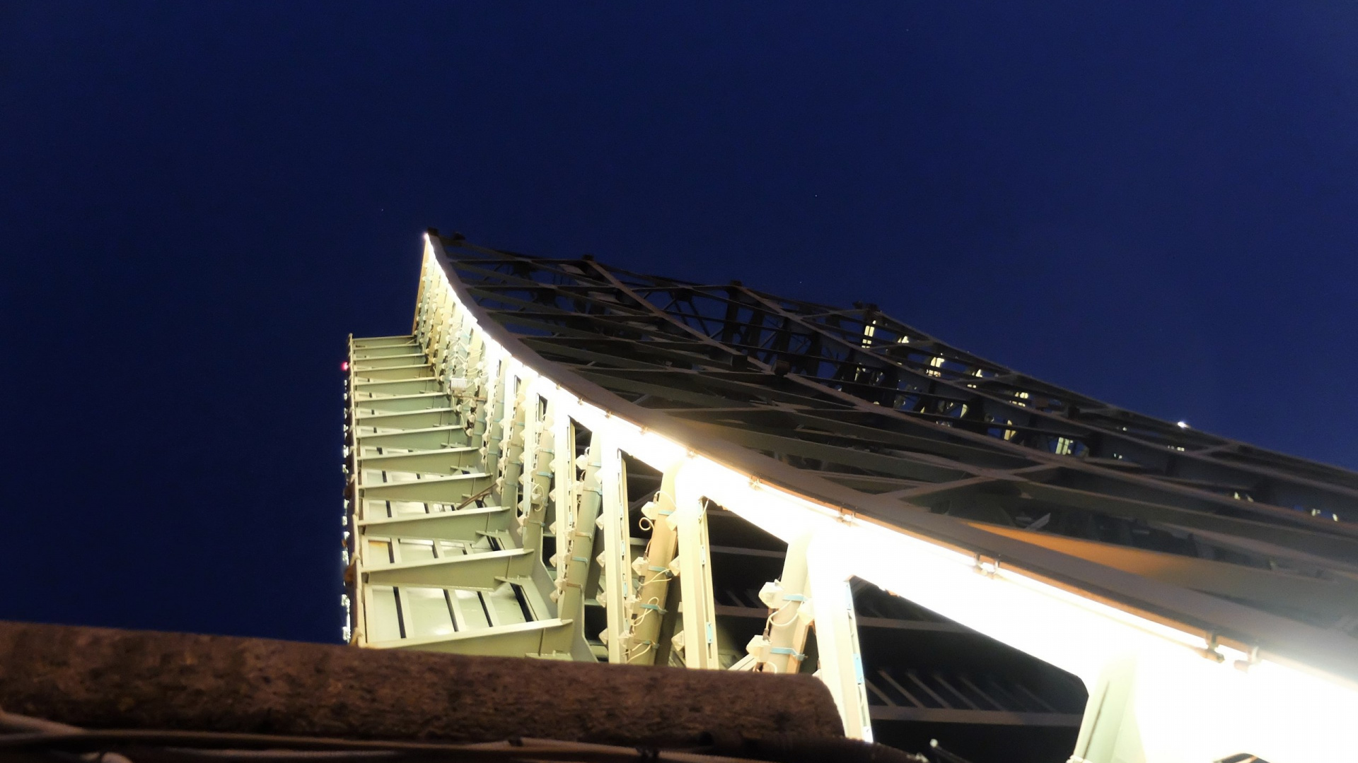 里程碑, 建筑, 大都会, 屋顶, 瓦河 壁纸 1920x1080 允许