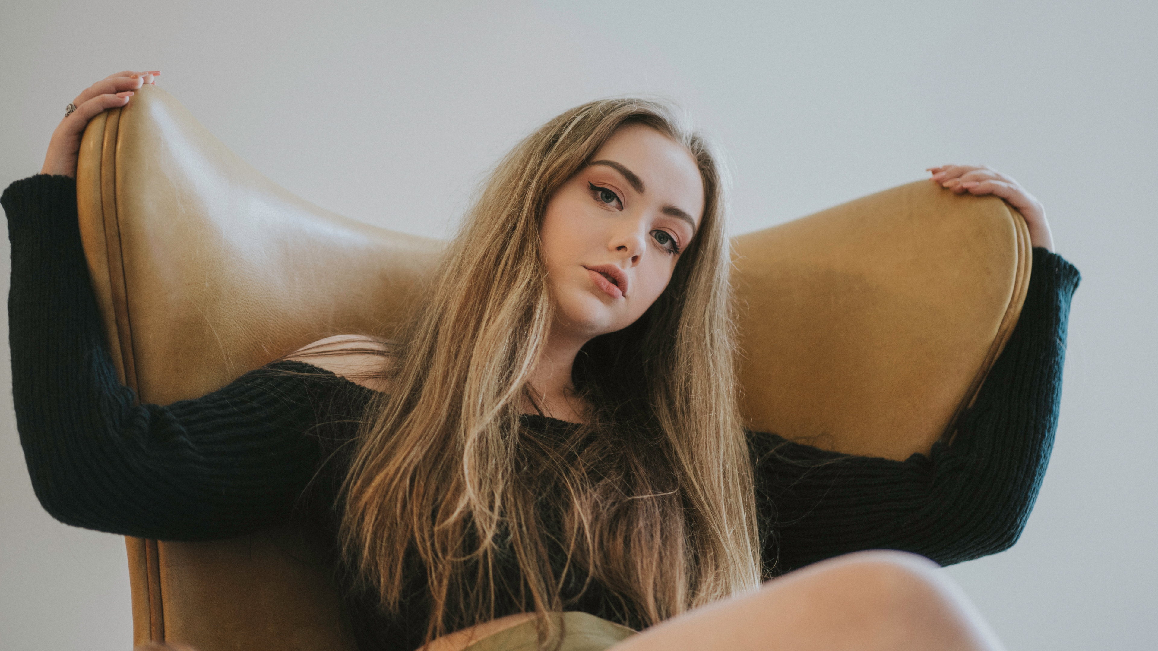 Belleza, Calzado, Pierna, Piel, Pierna Humana. Wallpaper in 3840x2160 Resolution