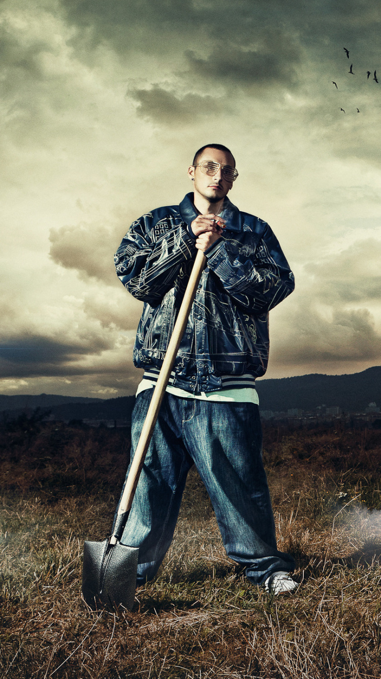 Auto, Gras, Musik, Off-Road, Himmel. Wallpaper in 750x1334 Resolution