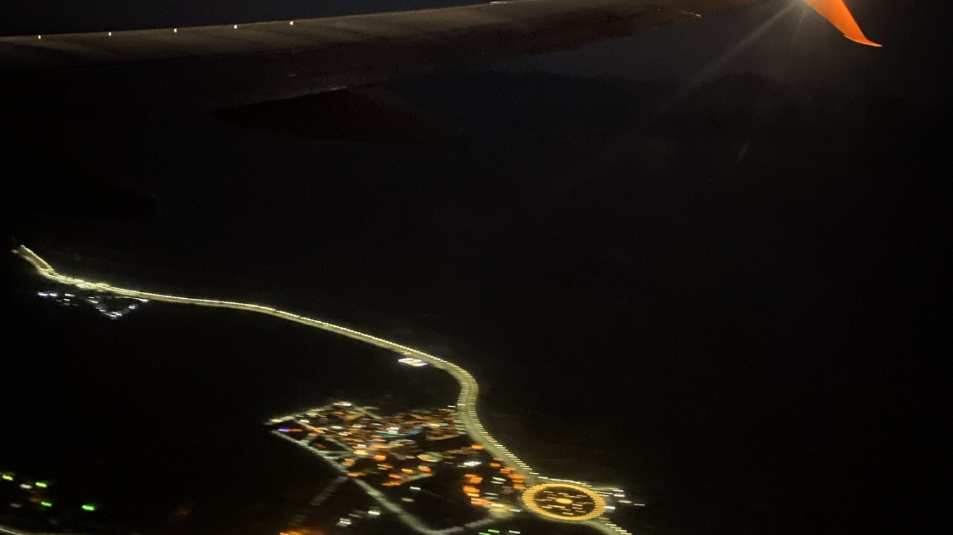 Nuit, Minuit, Route, Horizon, Obscurité. Wallpaper in 1366x768 Resolution