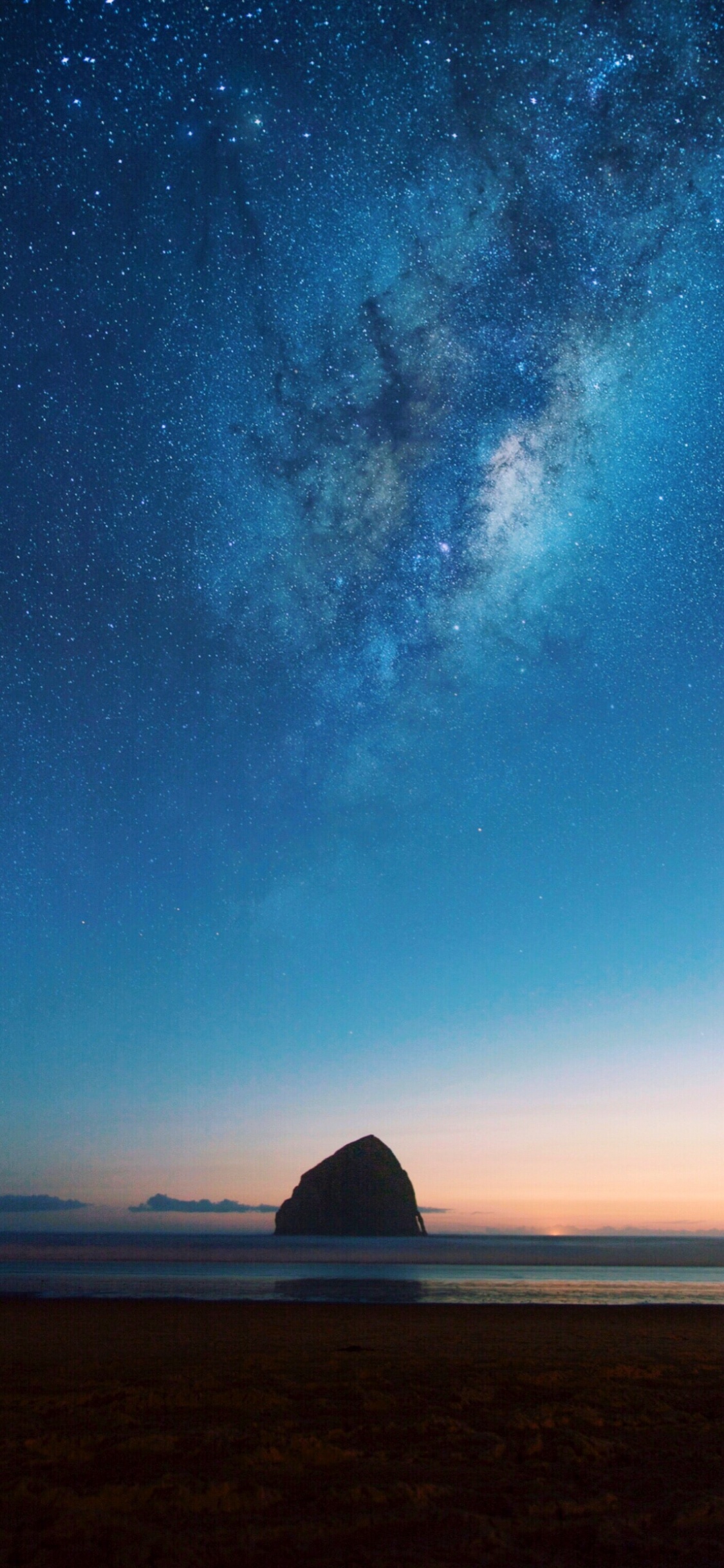 Milky Way, Star, Water, Atmosphere, Nature. Wallpaper in 1125x2436 Resolution