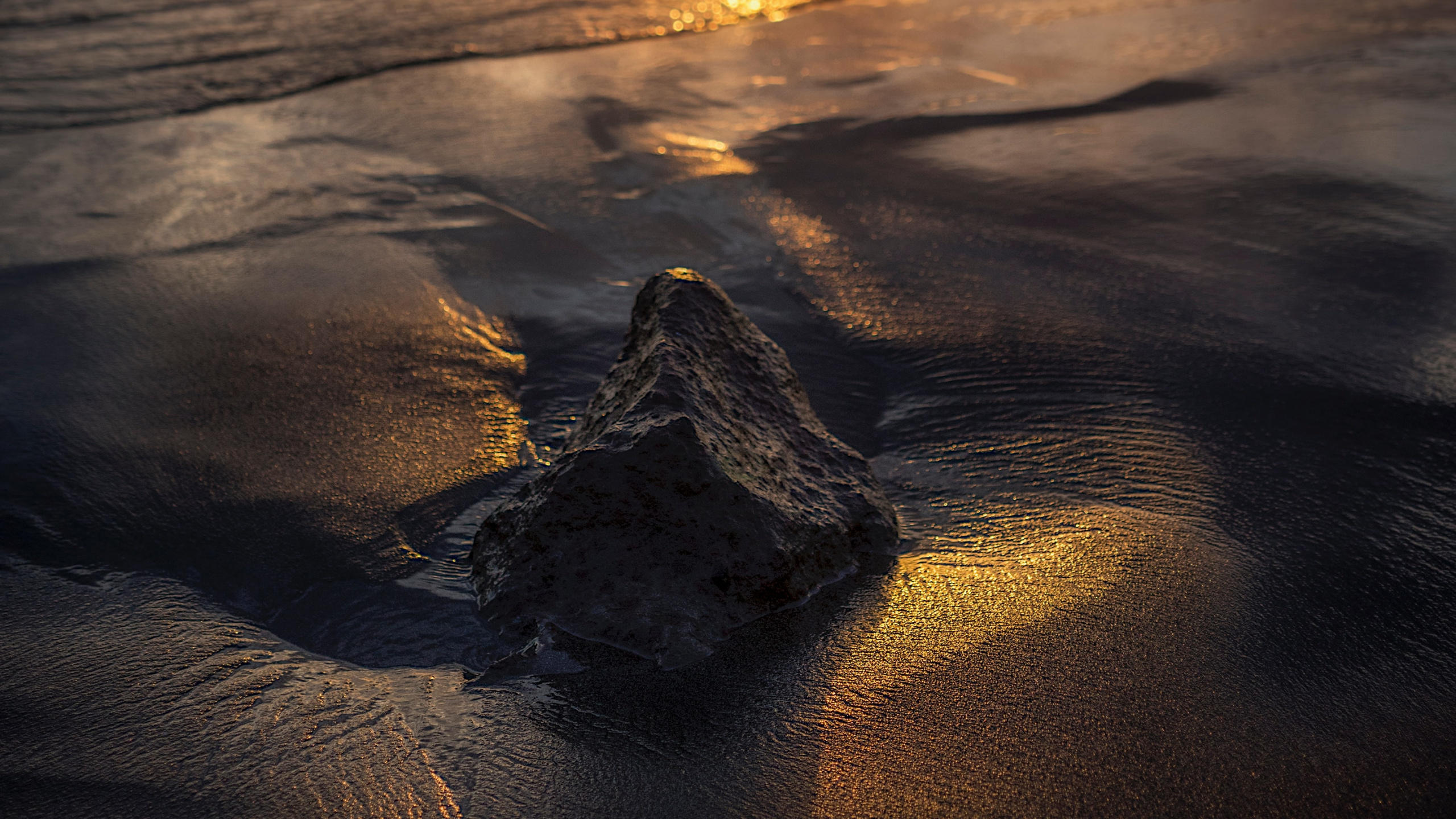 Plage, Mer, Horizon, Nature, Eau. Wallpaper in 2560x1440 Resolution