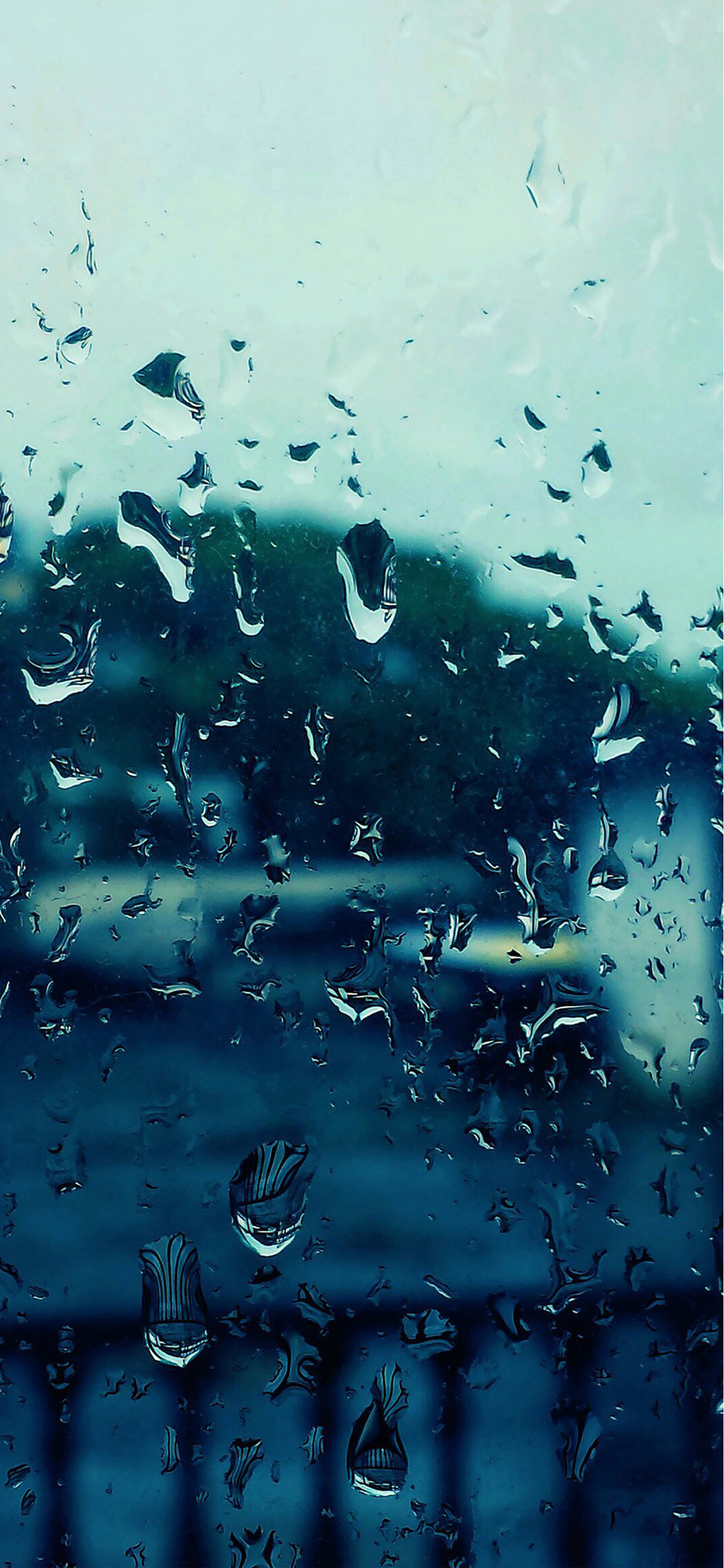 Gouttes D'eau Sur Panneau de Verre. Wallpaper in 1242x2688 Resolution