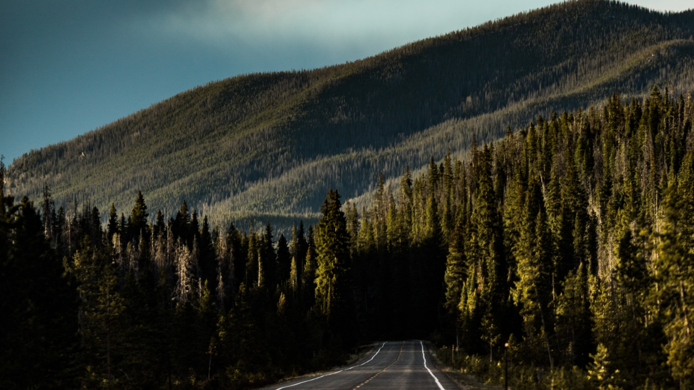 Highland, Montaña, Las Formaciones Montañosas, Ocultar, Desierto. Wallpaper in 1366x768 Resolution