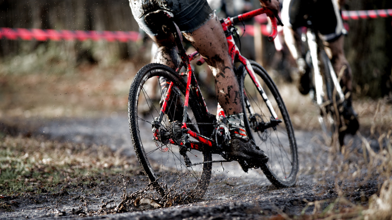 People Riding on Bicycles During Daytime. Wallpaper in 1280x720 Resolution