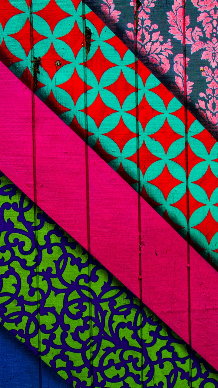 Rotes Gelbes Und Blaues Textil. Wallpaper in 720x1280 Resolution