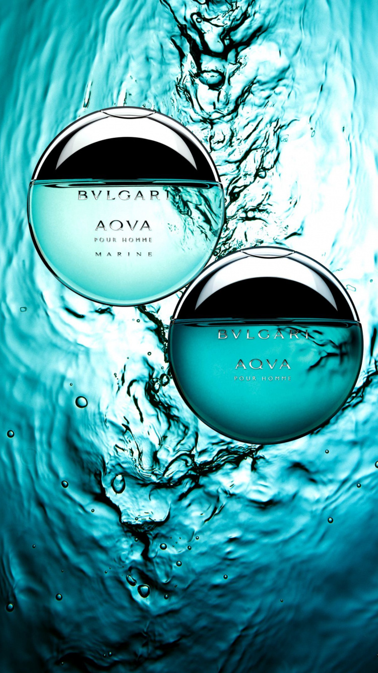 Rote Und Weiße Herzförmige Sonnenbrille. Wallpaper in 750x1334 Resolution