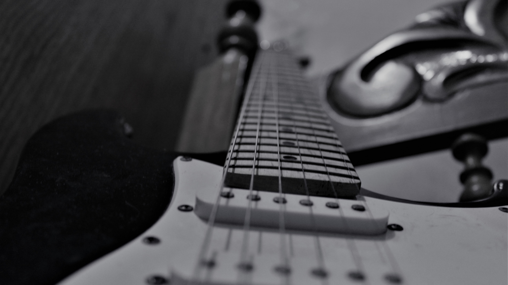 Bass Guitar, en Blanco y Negro, Guitarra Eléctrica, Guitarra, Instrumento de Cuerda. Wallpaper in 1920x1080 Resolution