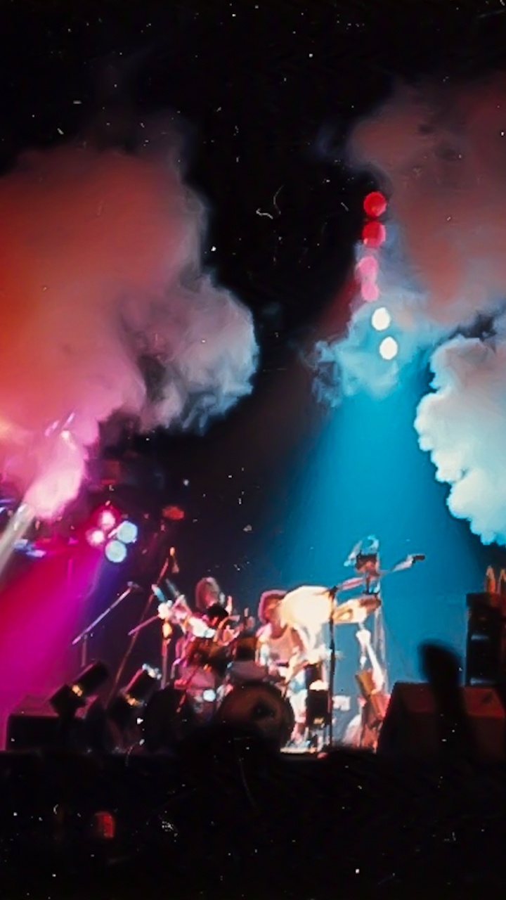 Madison Square Garden, Pink Floyd, Konzert, Leistung, Unterhaltung. Wallpaper in 720x1280 Resolution