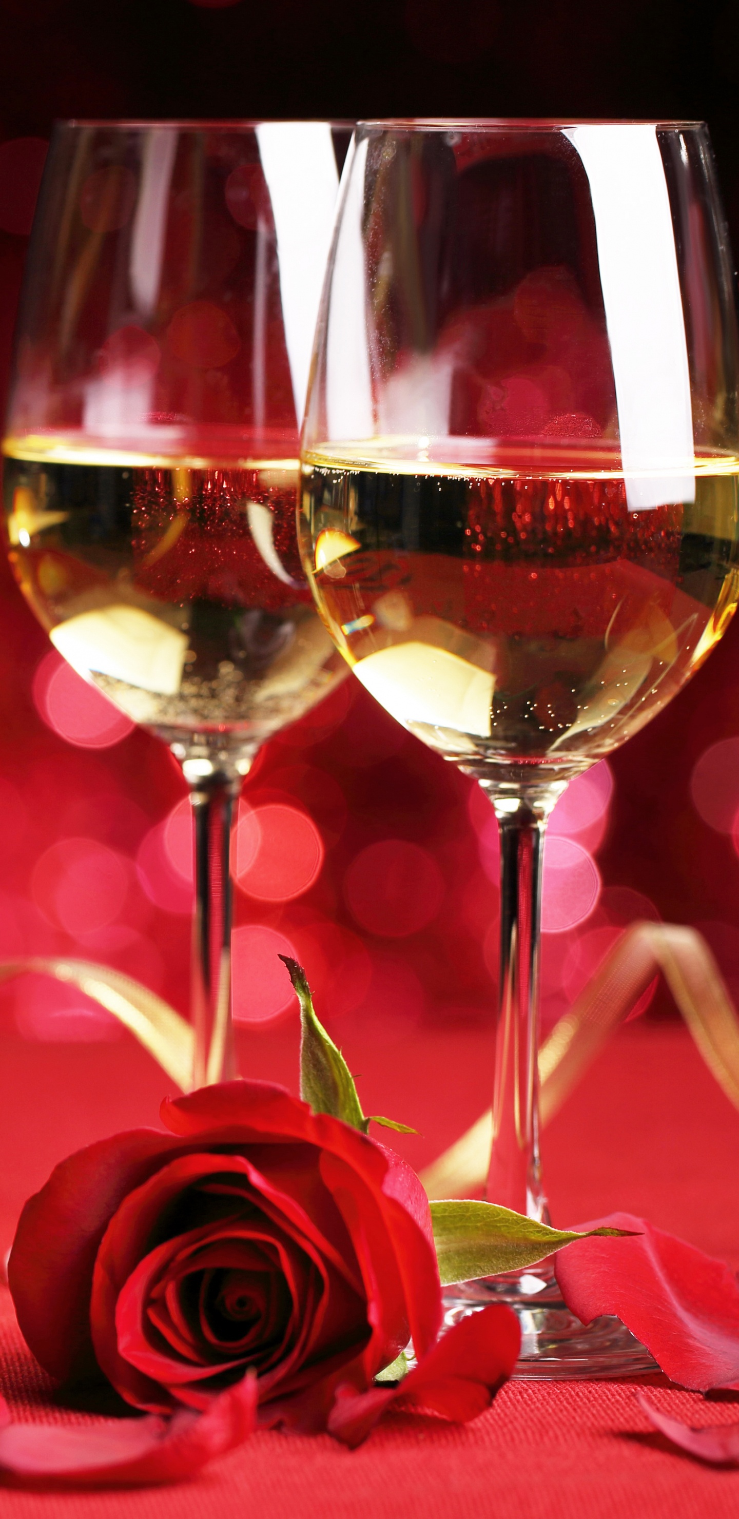 le Jour de Valentines, Restaurant, Dîner, Verres à Pied, Champagne, Verres à Pied. Wallpaper in 1440x2960 Resolution