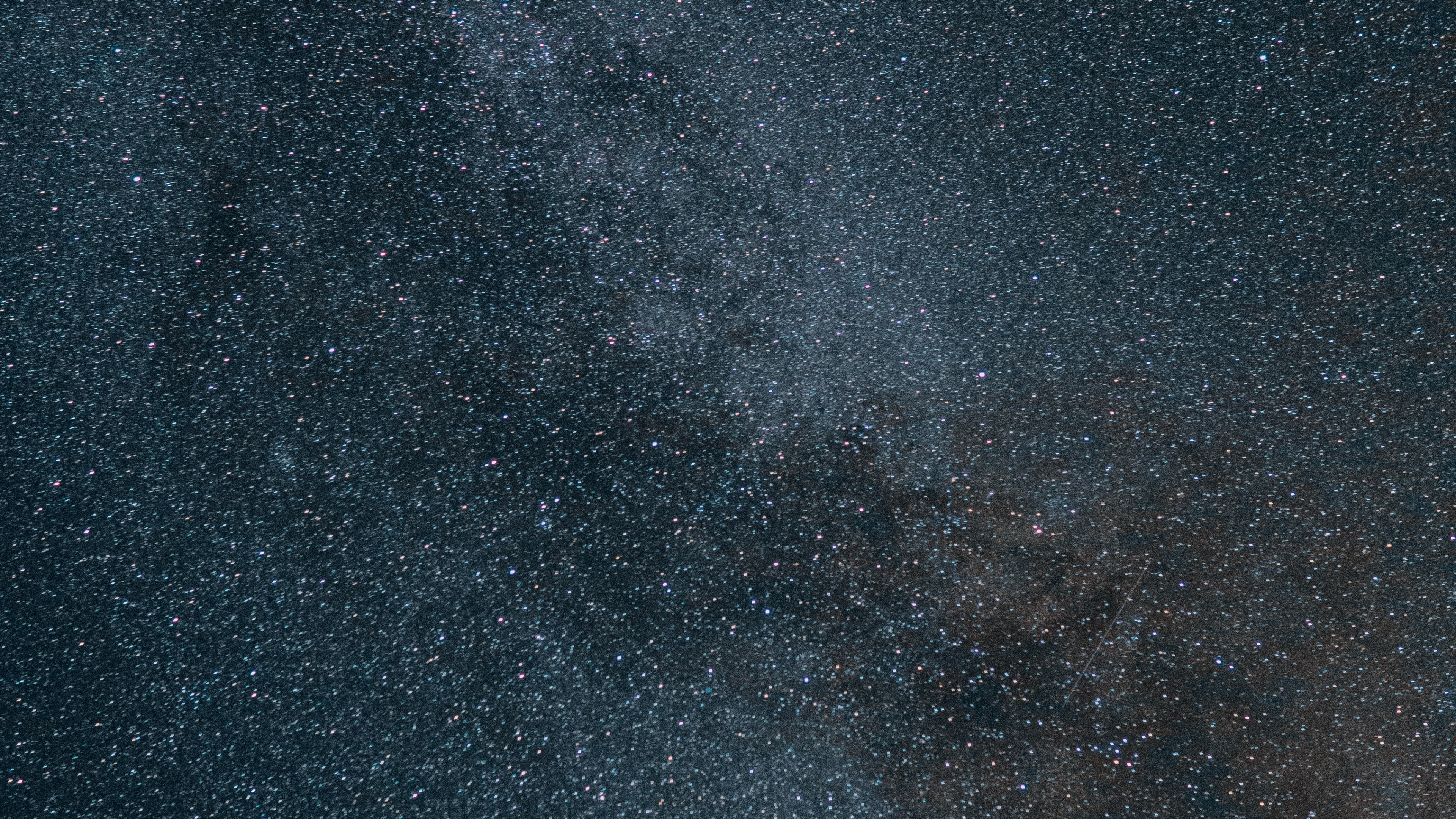 Nuit Étoilée Bleue et Noire. Wallpaper in 3840x2160 Resolution