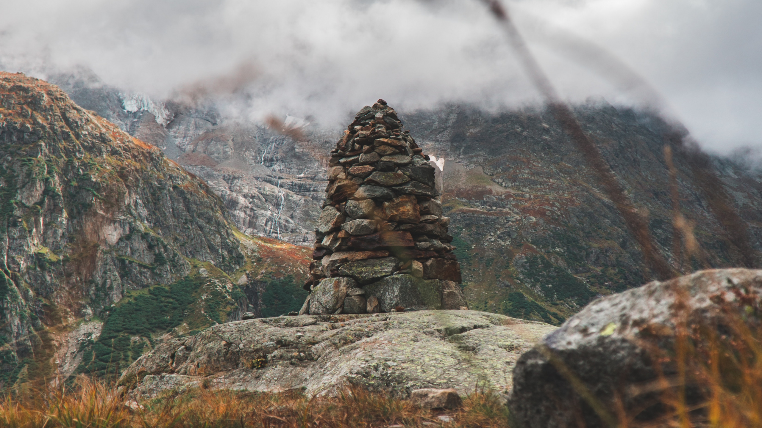 Nature, Cloud, Mountain, Rock, Wilderness. Wallpaper in 2560x1440 Resolution