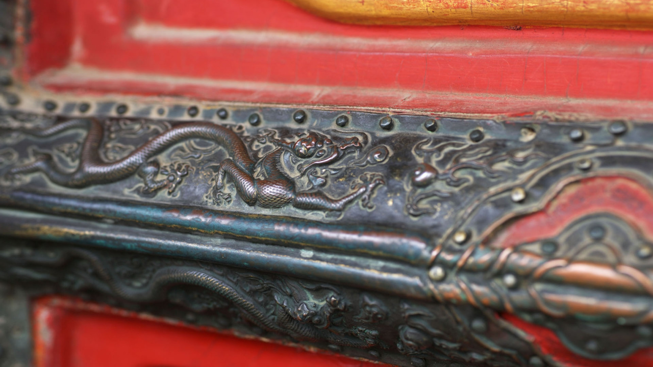 Black and Brown Wooden Handle. Wallpaper in 1280x720 Resolution