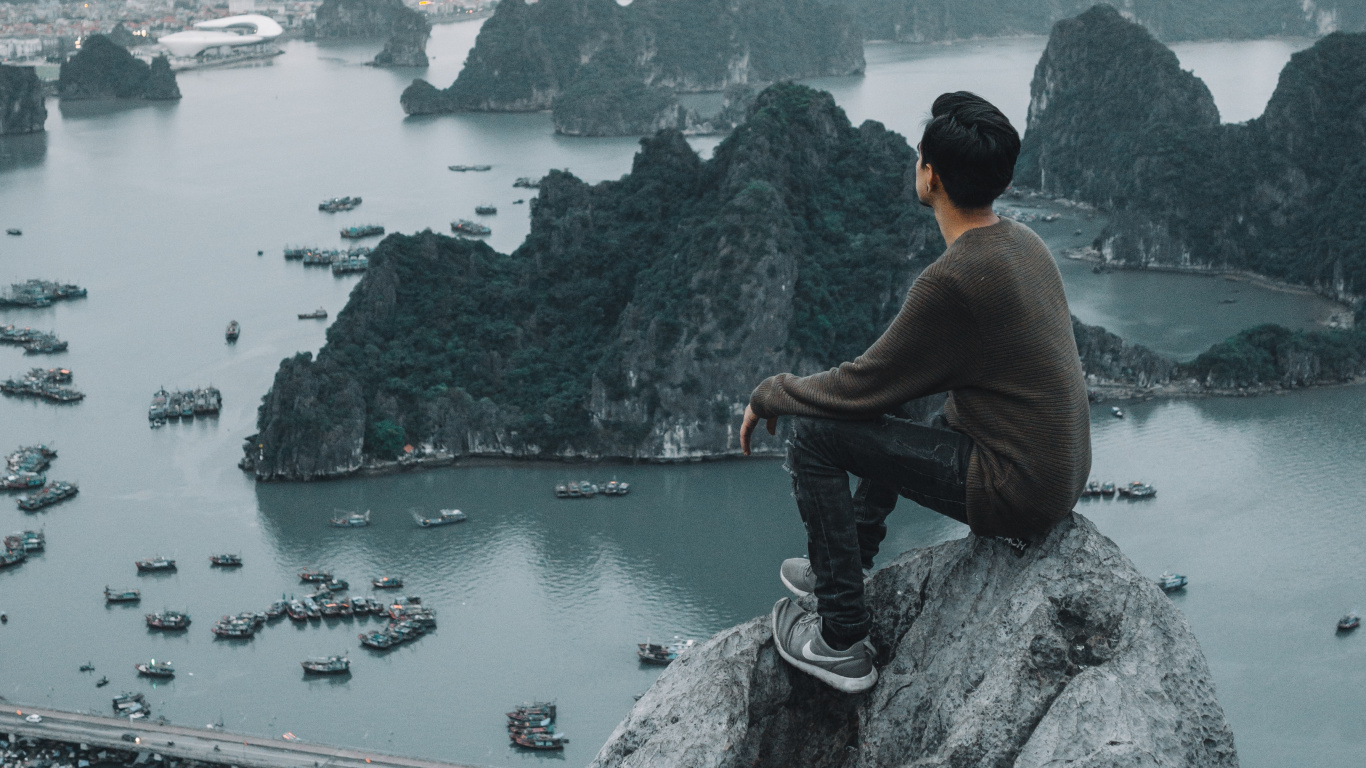 Rock, Sea, Coastal and Oceanic Landforms, Mountain, Tourism. Wallpaper in 1366x768 Resolution